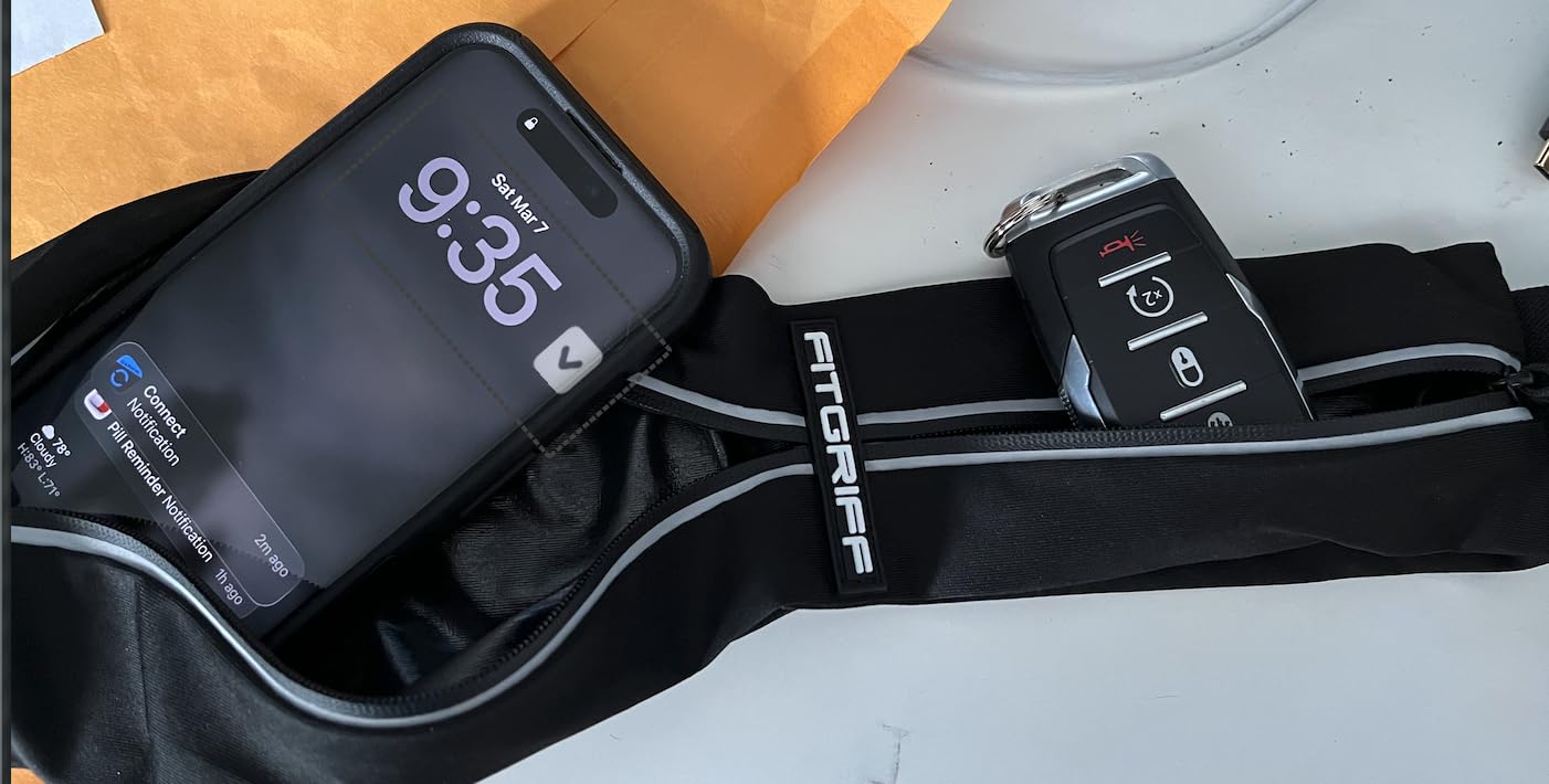 Fitgriff® Running Belt for Men & Women - Secure Jogging Pouch for Phone, Keys & Essentials - For All Cell Phones customer photo 1