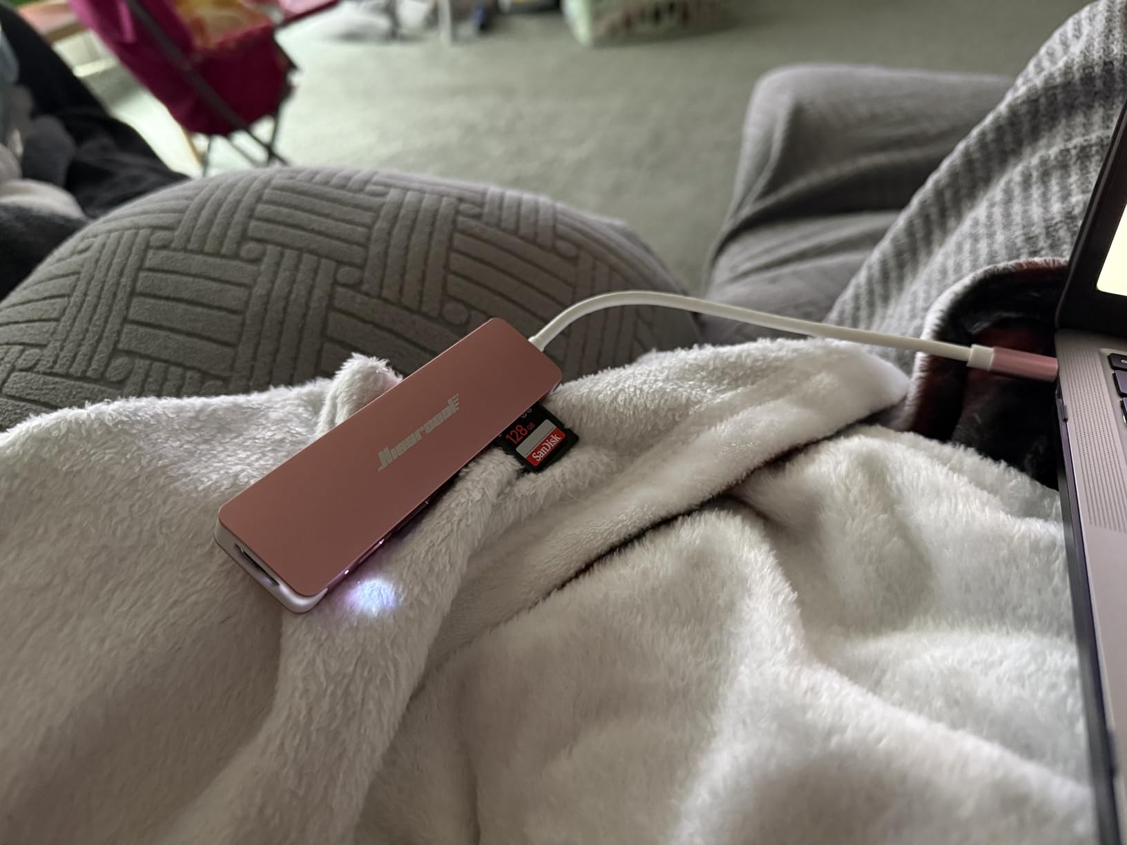 Hiearcool USB C Hub for MacBook - 7-in-1 USBC Adapter with 4K HDMI, 100W PD, USB 3.0 5Gbps Ports, SD/TF Card Reader - USB-C Dongle for Office, Meetings, Travel & Home Setup-Space Grey customer photo 1