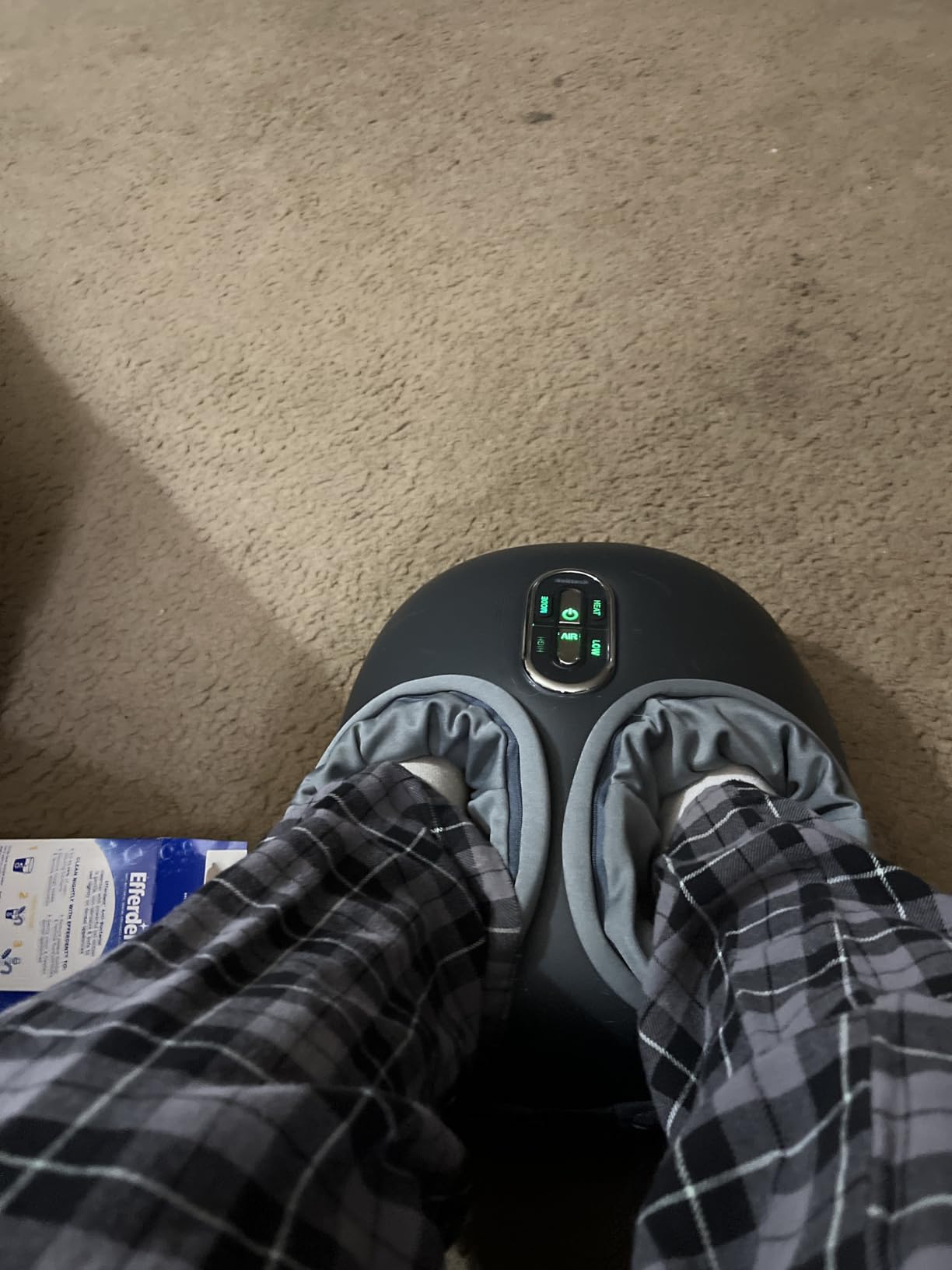 Nekteck Shiatsu Foot Massager with Heat [2026 Upgraded], 3 Modes Deep Kneading Therapy Air Compression, Feet Massage for Plantar Fasciitis, Relaxation Gifts for Men Women Mom Dad customer photo 2