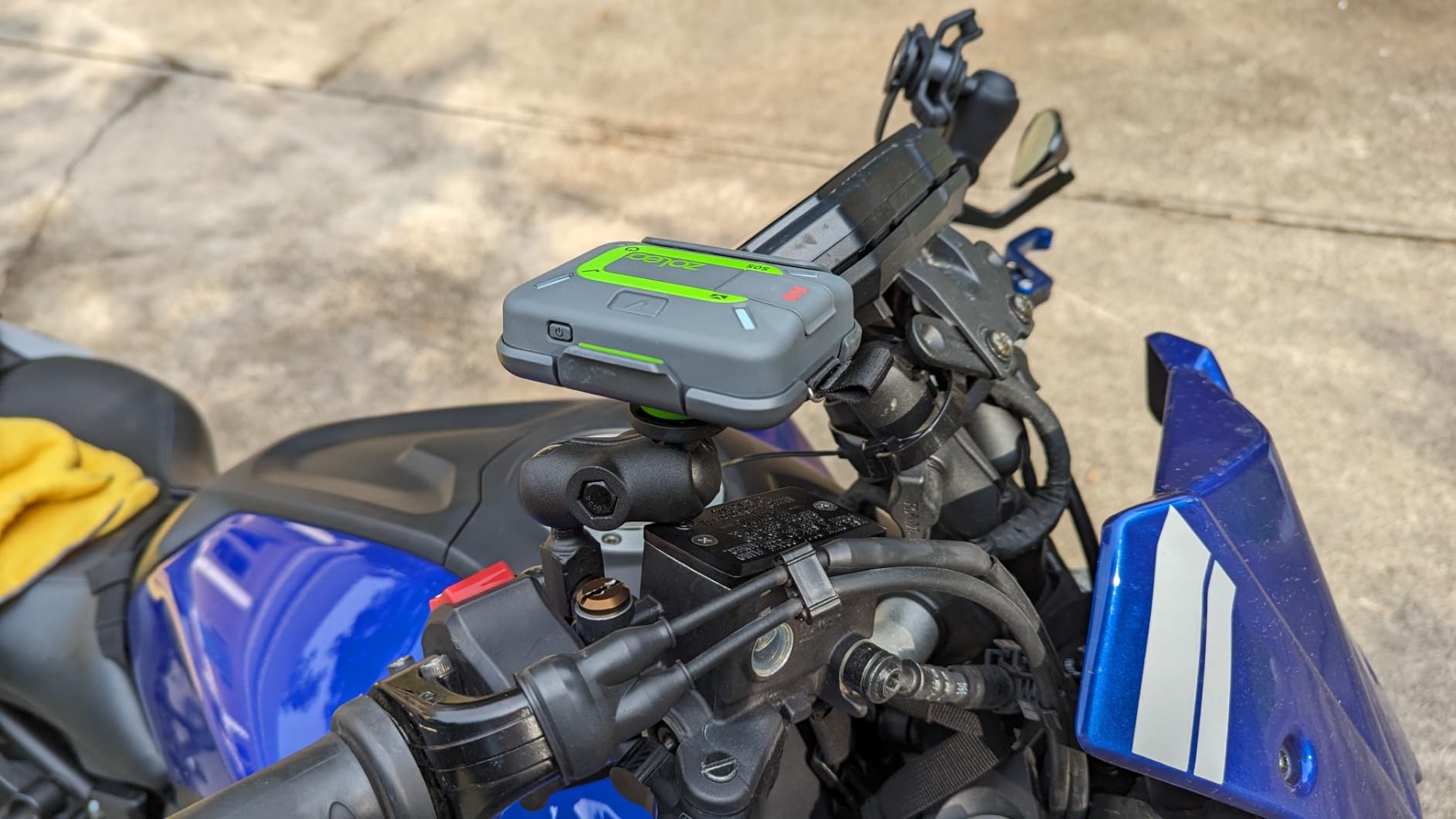 ZOLEO Satellite Communicator - Two-Way Global SMS Text Messenger & Email, Emergency SOS Alerting, Check-in & GPS Location customer photo 1