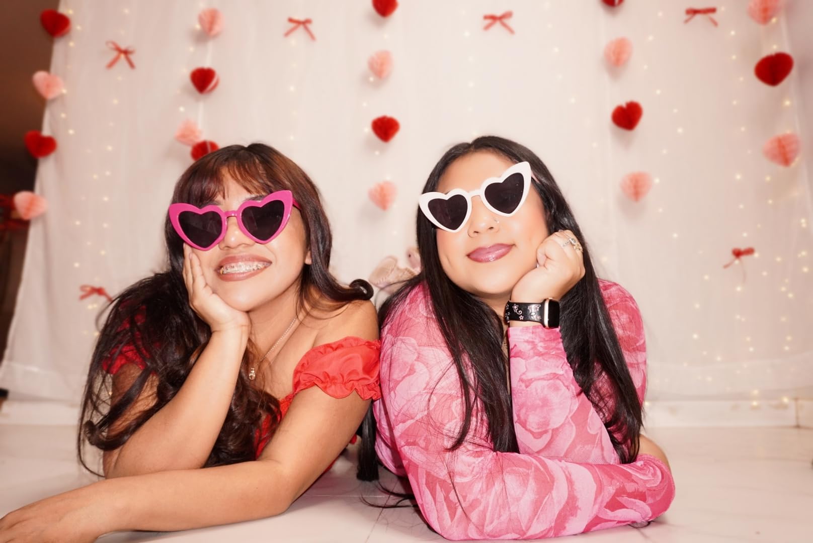 Sony Alpha A6100 Mirrorless Camera with 16-50mm Zoom Lens, Black (ILCE6100L/B) customer photo 1