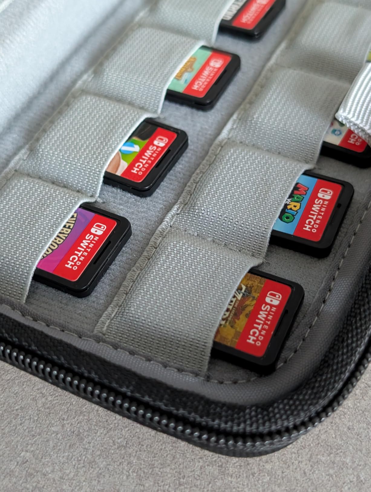 sisma 80 Switch Game Case Compatible with Nintendo Switch/Switch 2 Games & PS Vita Cartridges, Hard Shell Card Holders Organizer Storage Case Travel Portable Carrying Bag customer photo 1