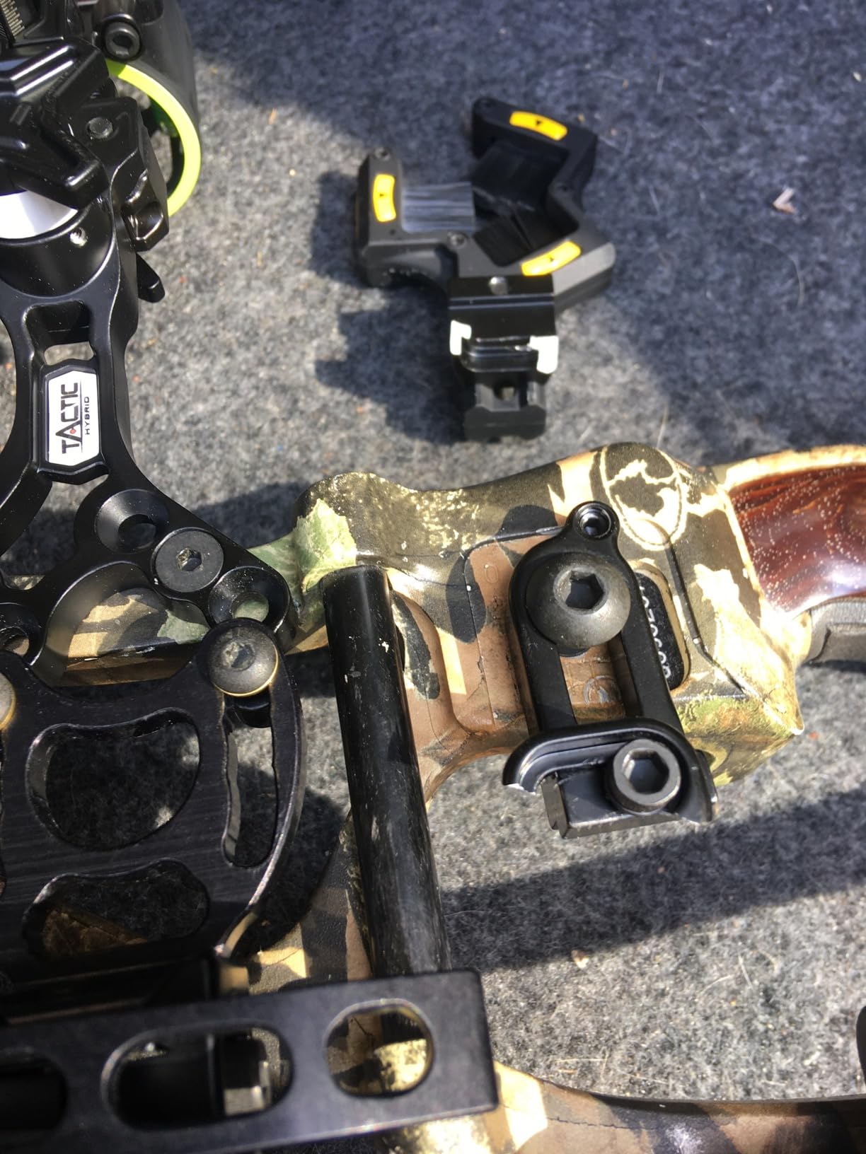 Trophy Ridge Whisker Biscuit V Archery Arrow Rest customer photo 1