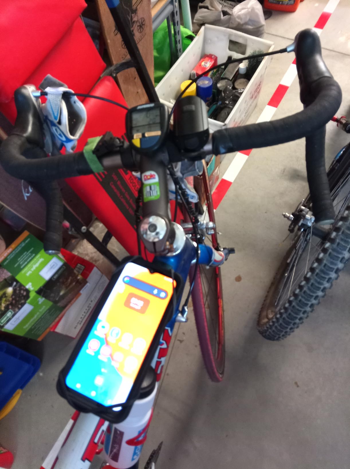 Bone Bike Tie Pro 3, Bike Cell Phone Mount for Stem, Scratch-Free Silicone Holder with Shock-Absorbing Design, Universal Cycling Phone Holder Compatible with Most Smartphones (Black - Stem) customer photo 1