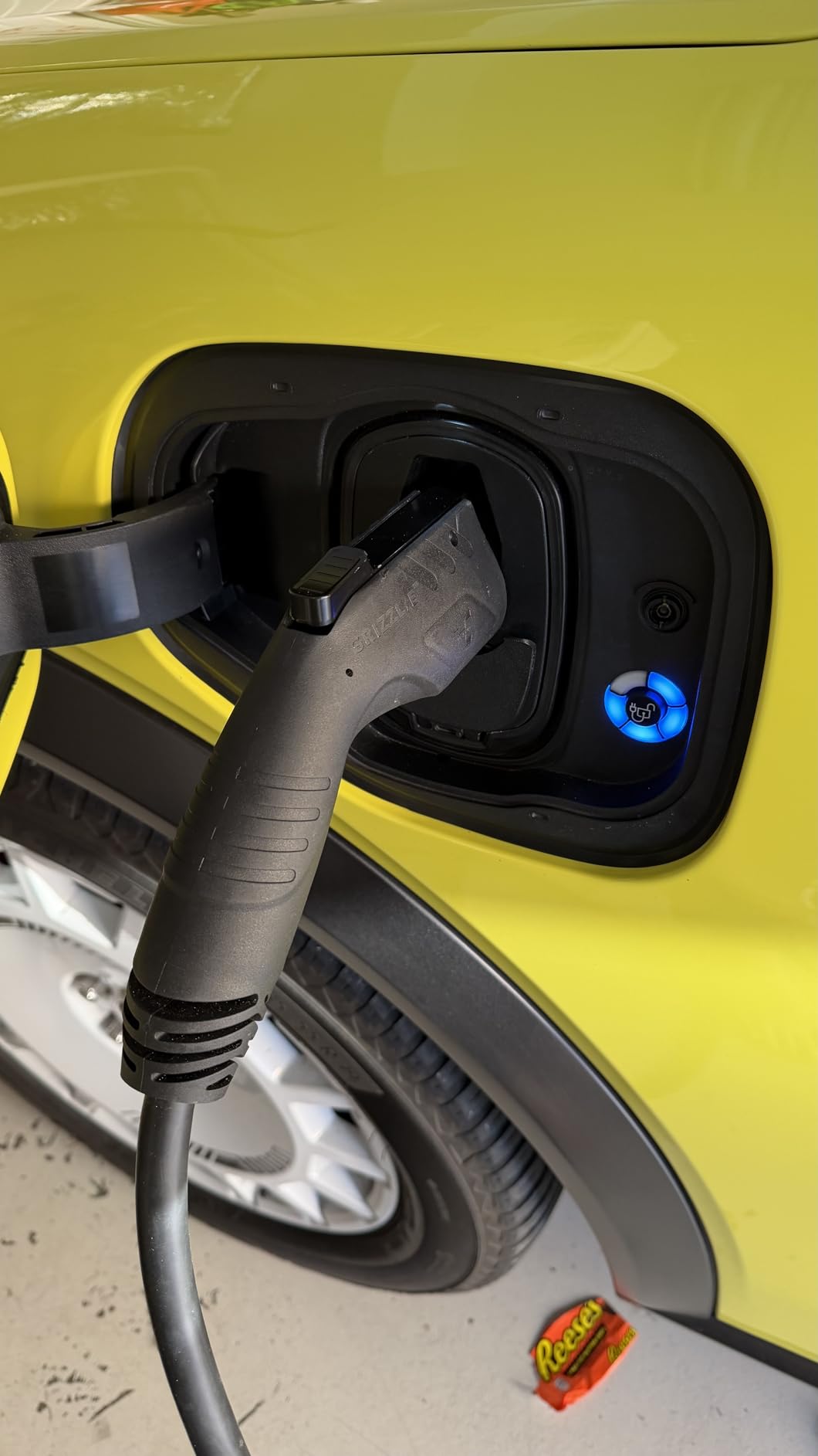 Grizzl-E Classic, Level 2 240V / 40A Electric Vehicle (EV) Charger, UL Certified, Metal Case Enclosure, Indoor/Outdoor Electric Car Fast Wall Charging Station, NEMA 14-50 Plug, Classic Black customer photo 2