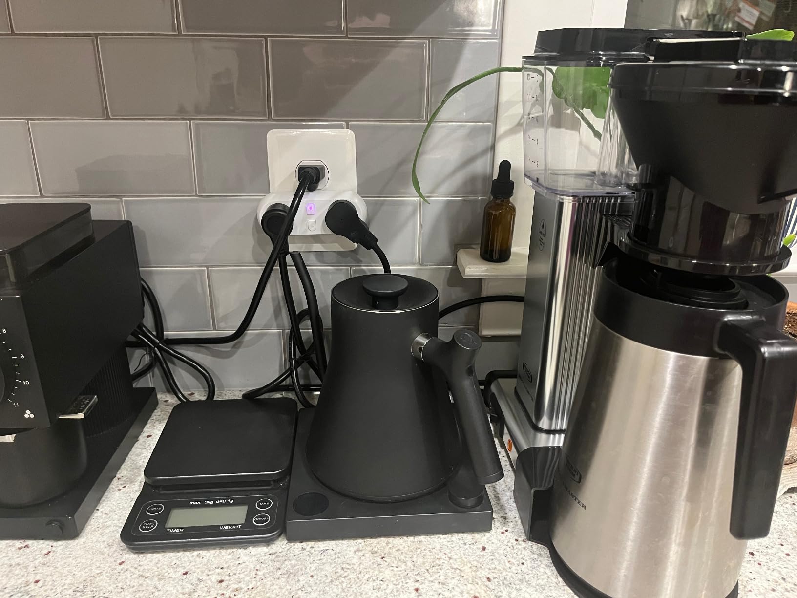 HBN Smart Plug 15A, WiFi&Bluetooth Outlet Extender Dual Socket Plugs Works with Alexa, Google Home Assistant, Remote Control with Timer Function, No Hub Required, ETL Certified, 2.4G WiFi Only customer photo 2