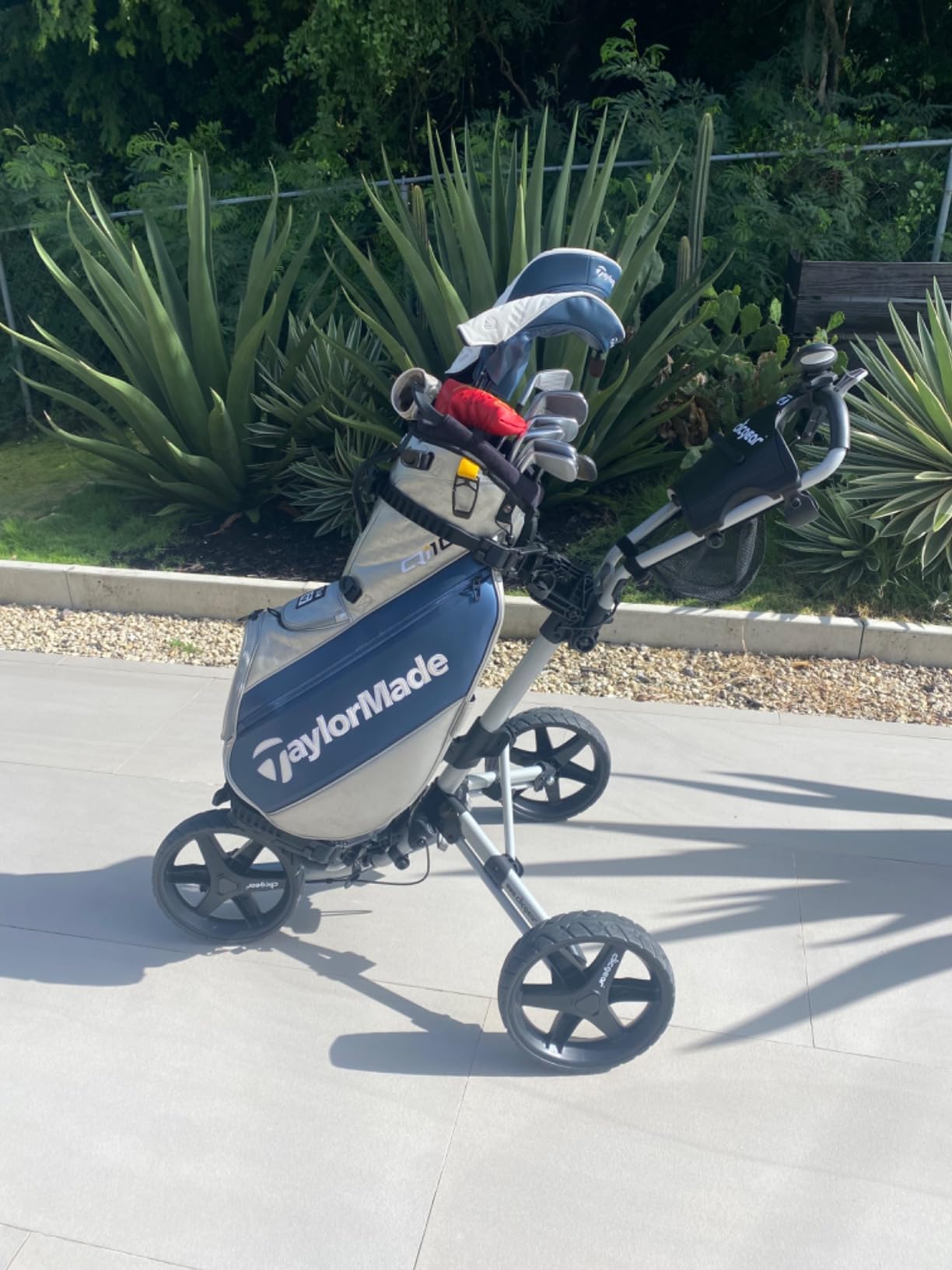 Clicgear Model 4.0 Golf Push Cart, 3-Wheel Foldable Walking Golf Cart customer photo 2