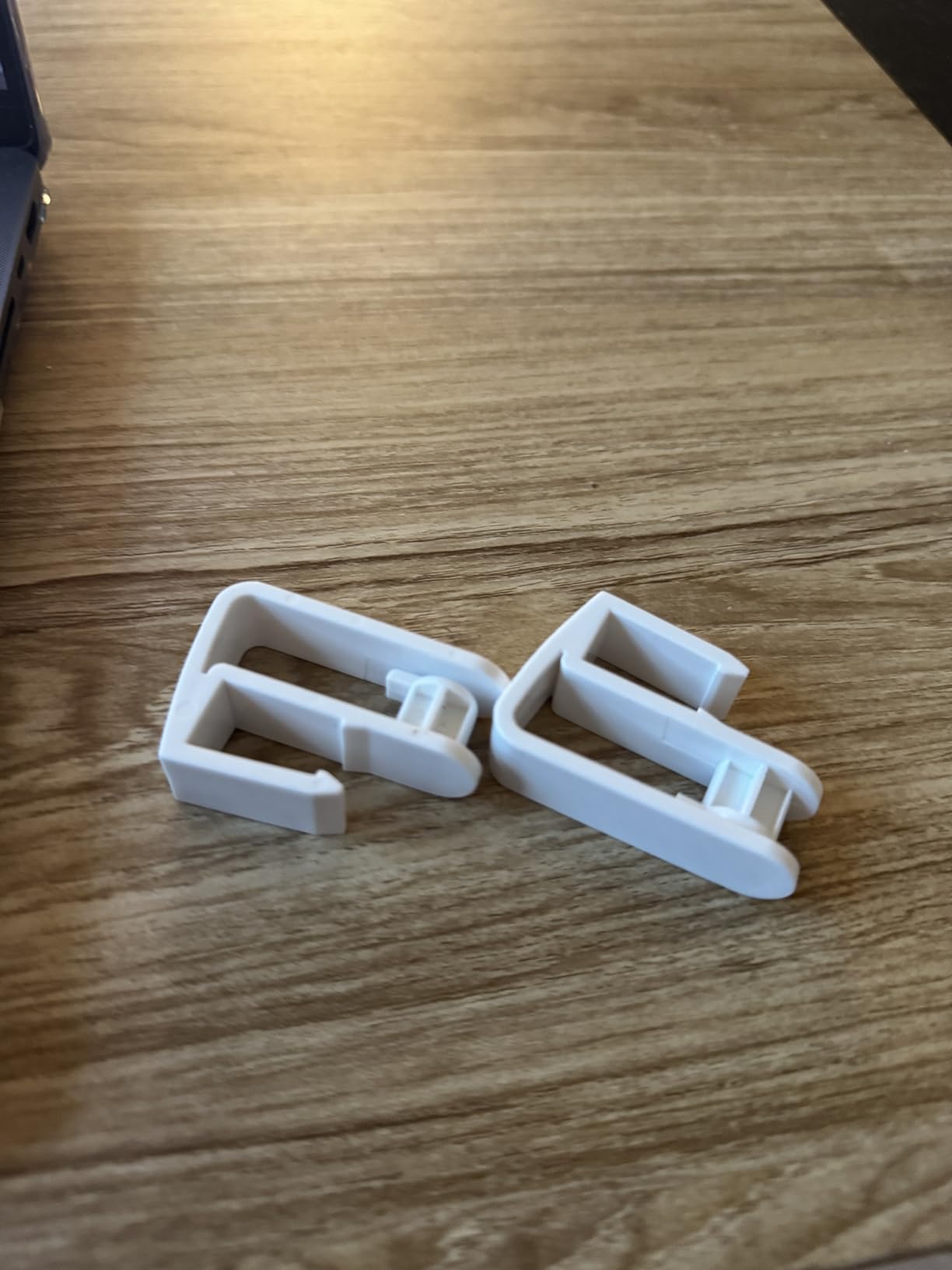 maxtek Magnetic Mobile White Board, 40 x 24 Double Sided Dry Erase Board Rolling Whiteboard, Aluminum Frame Standing Whiteboard on Wheels for Home Office Classroom customer photo 1