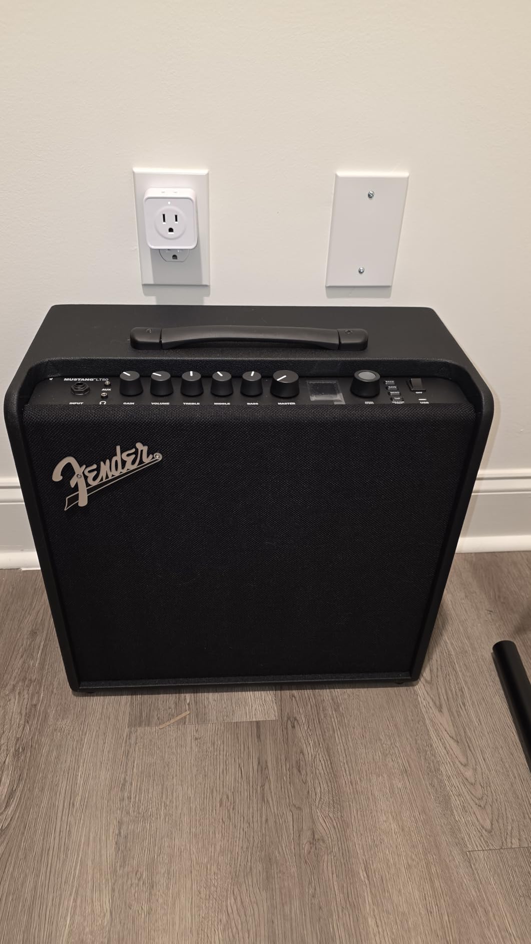 Fender Mustang LT50 Guitar Amp, 50 Watts, with 2-Year Warranty, 30 Preset Effects with USB Audio Interface for Recording customer photo 1