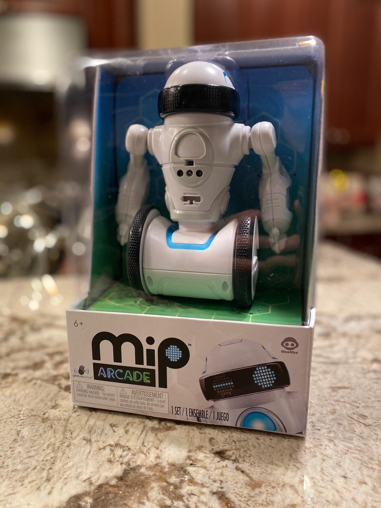MiP Arcade - Interactive Self-Balancing Robot - Play App-Enabled or Screenless Games with RC, Dancing & Multiplayer Modes customer photo 2