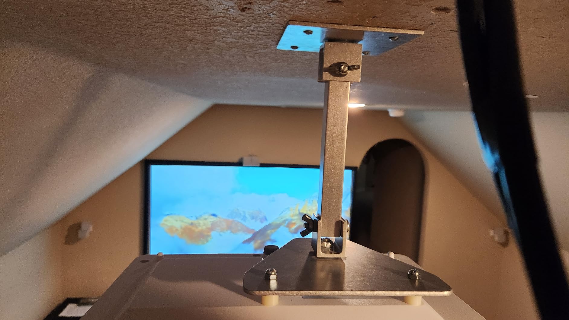 Optoma HD28HDR 1080p Home Theater Projector for Gaming and Movies | Support for 4K Input | HDR Compatible | 120Hz refresh rate | Enhanced Gaming Mode, 8.4ms Response Time | 3600 lumens customer photo 2