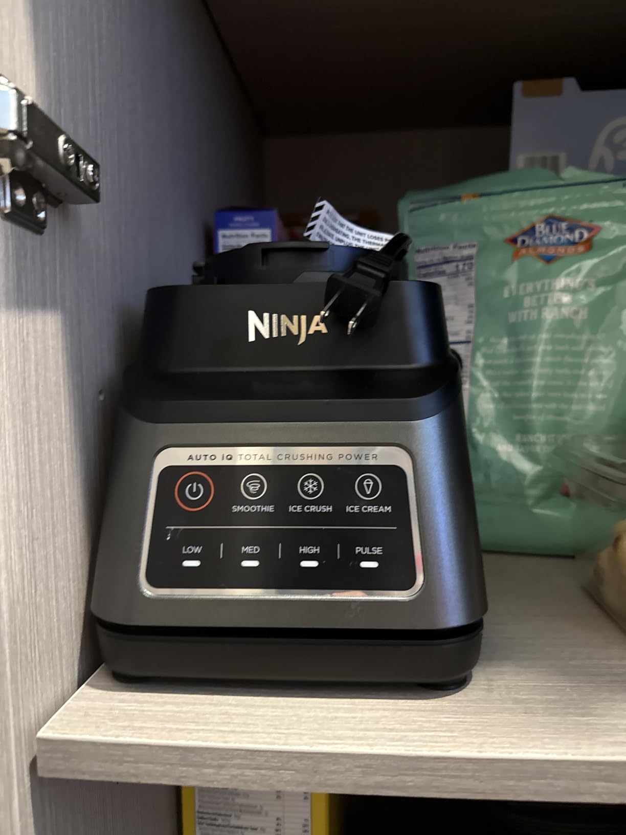 Ninja Professional Plus Blender | Max Power Smoothie Blender, Ice Cream Maker, Frozen Drink Mixer & Margarita Machine | 3 Auto IQ Presets, 1400 W, 72oz Total Crushing Pitcher | Dark Grey, BN701 customer photo 2