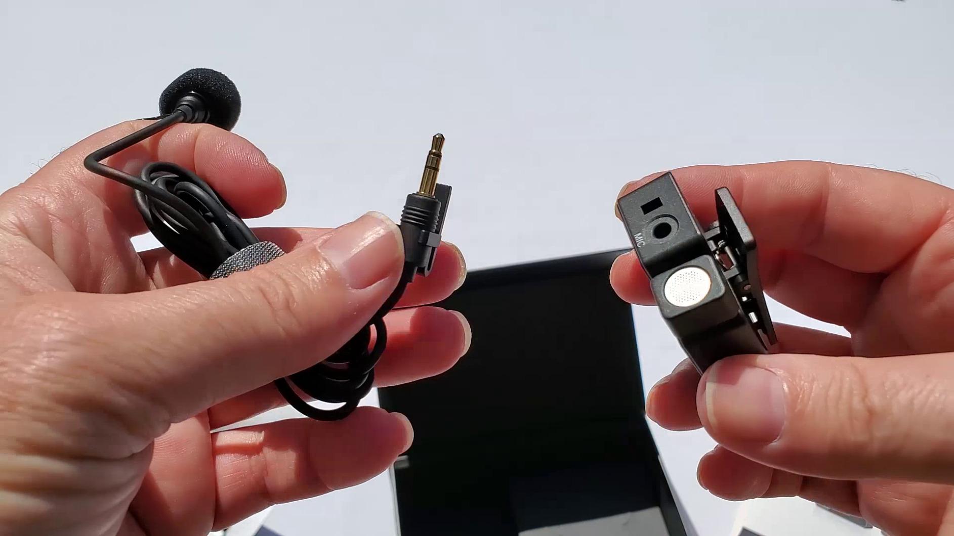 COMICA BoomX-D2 Wireless Lavalier Microphone for iPhone, Android Camera, Dual Lapel Mic System with 2 Transmitters, 656ft Stable Range, Noise Cancelling, Ideal for Vlog, YouTube, Content Creators customer photo 1