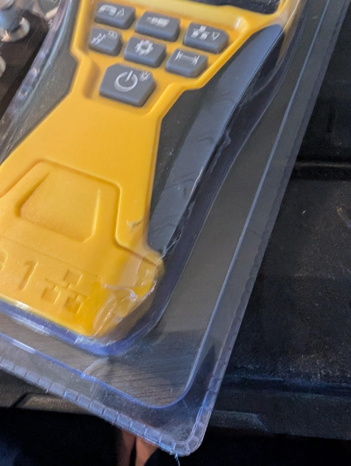 Klein Tools VDV501-851 Cable Tester Kit with Scout Pro 3 for Ethernet / Data, Coax / Video and Phone Cables, 5 Locator Remotes customer photo 2