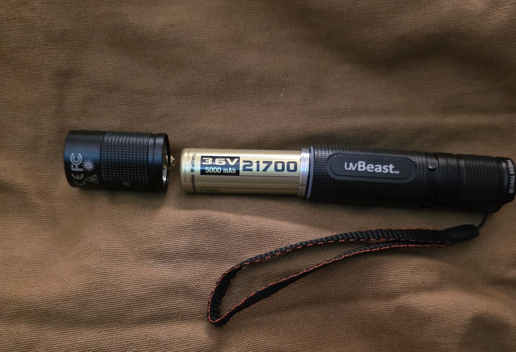 uvBeast New V3 365nm MINI - Black Light UV Flashlight - High Definition Pure Ultraviolet - Professional Grade High Power Upgraded 5 Core UV LED - USA Stock customer photo 1