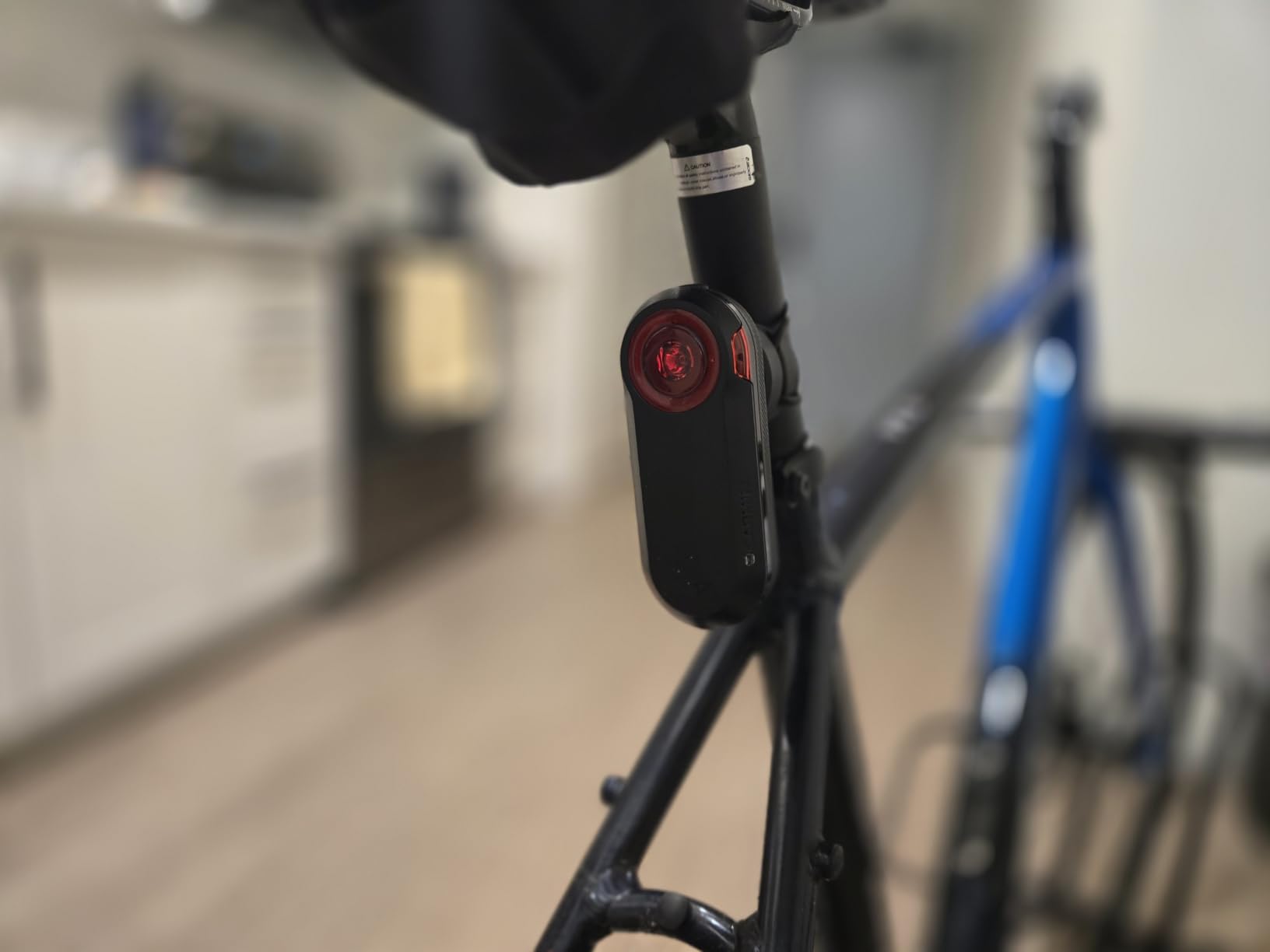 Garmin Varia RTL515, Cycling Rearview Radar with Tail Light, Visual and Audible Alerts for Vehicles Up to 153 Yards Away - 010-02376-00 customer photo 1