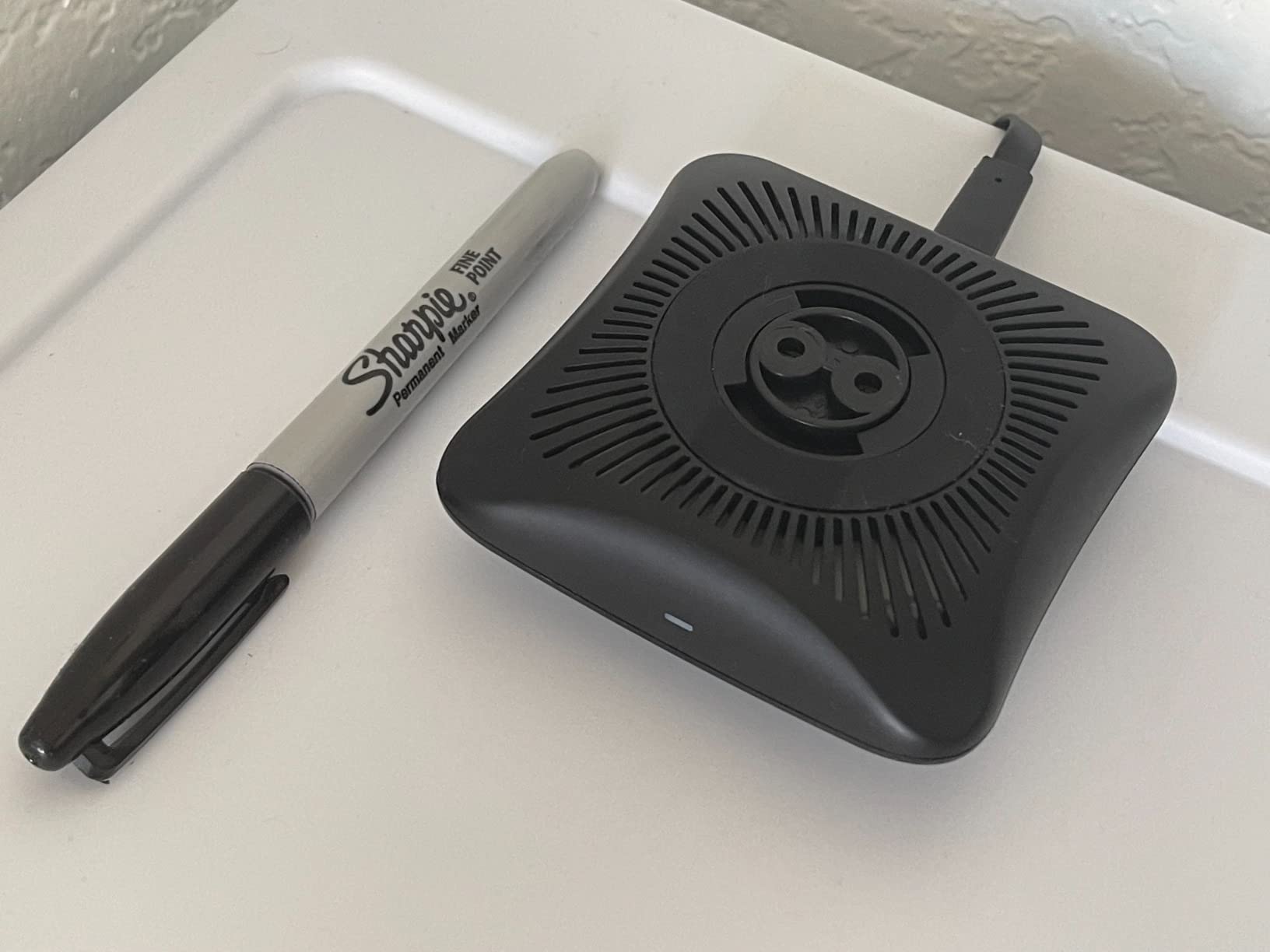 Broadlink RM4 pro Smart IR/RF Remote Control Hub with Sensor Cable(2.4GHz Wi-Fi Only)-WiFi IR/RF Blaster for Home Automation, TV, Curtain, Shades Remote, Works with Alexa, Google Assistant, IFTTT customer photo 1