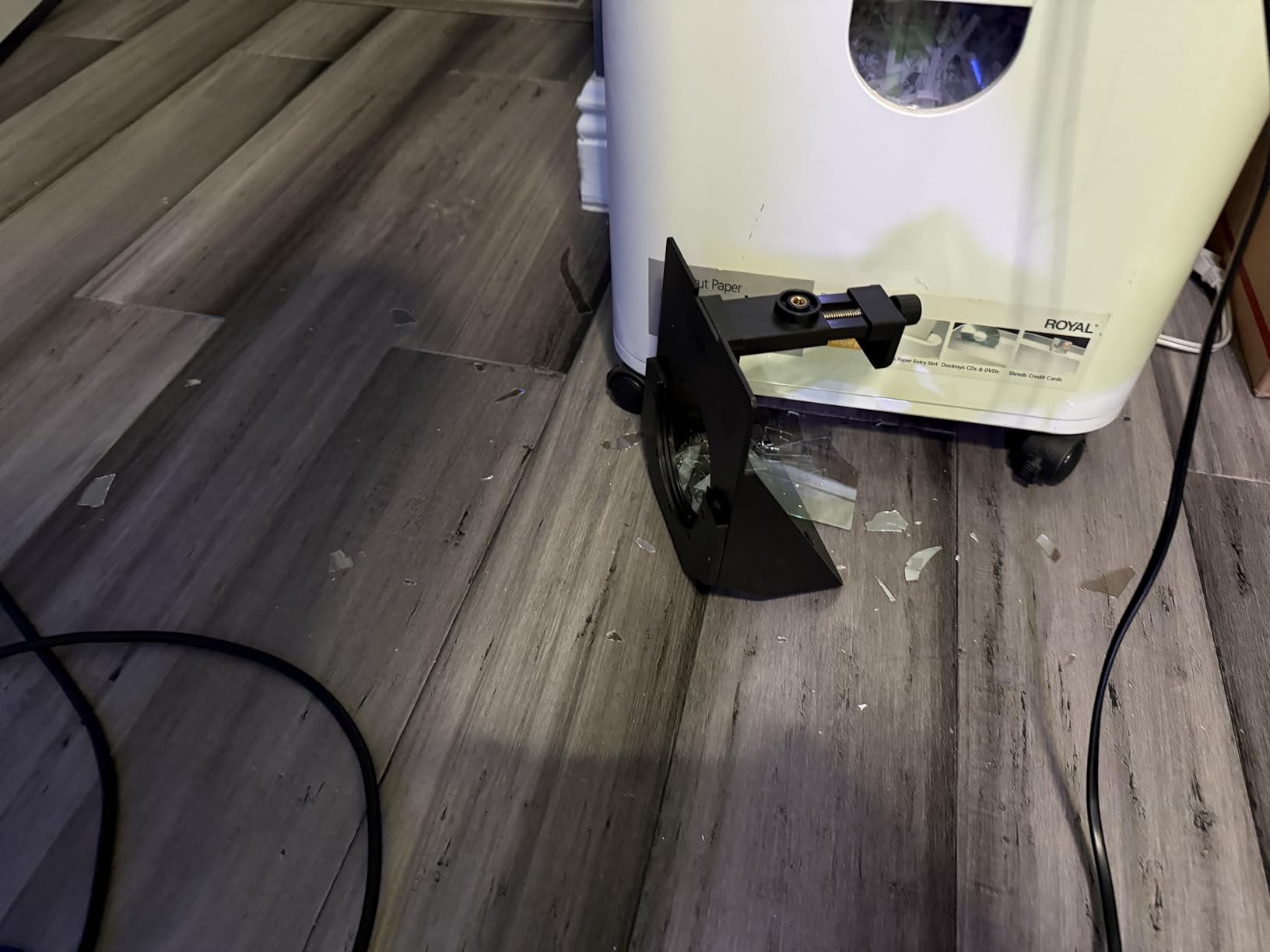 AMBITFUL Portable Teleprompter Kit - 7.5'' Mini Teleprompter with Desktop Tripod &Remote Control for Phone and DSLR Recording customer photo 1