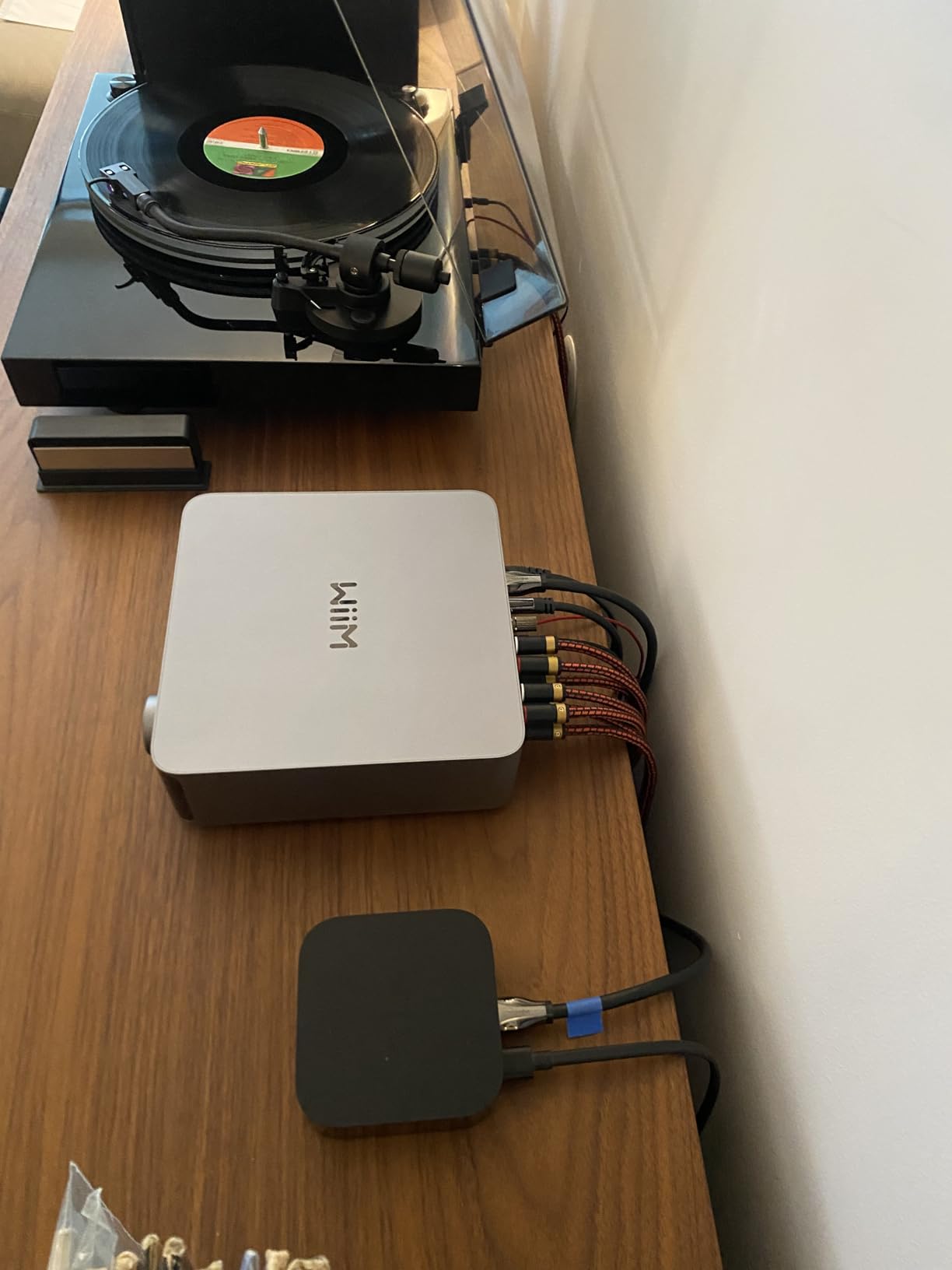 Auidophile 2RCA Male to 2RCA Male Stereo Audio Cable, Gold Plated | 4N Oxygen-Free Copper Core (3 Feet) customer photo 1