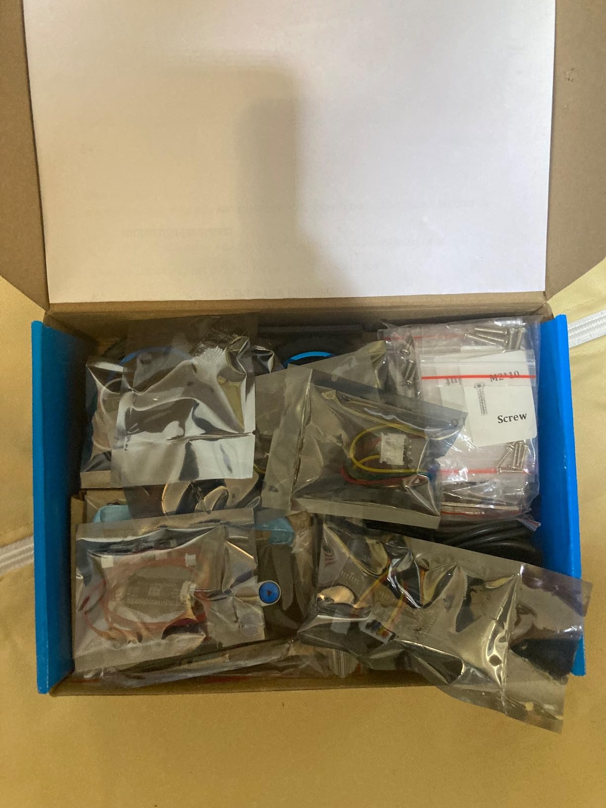 Adeept Self-Balancing Robot Car Kit(Compatible with Arduino IDE), STEM Projects Kit, Robotics & Engineering Kit, Programming Set, Line Tracking, Ultrasonic Sensor, IR Wireless Remote Control customer photo 1