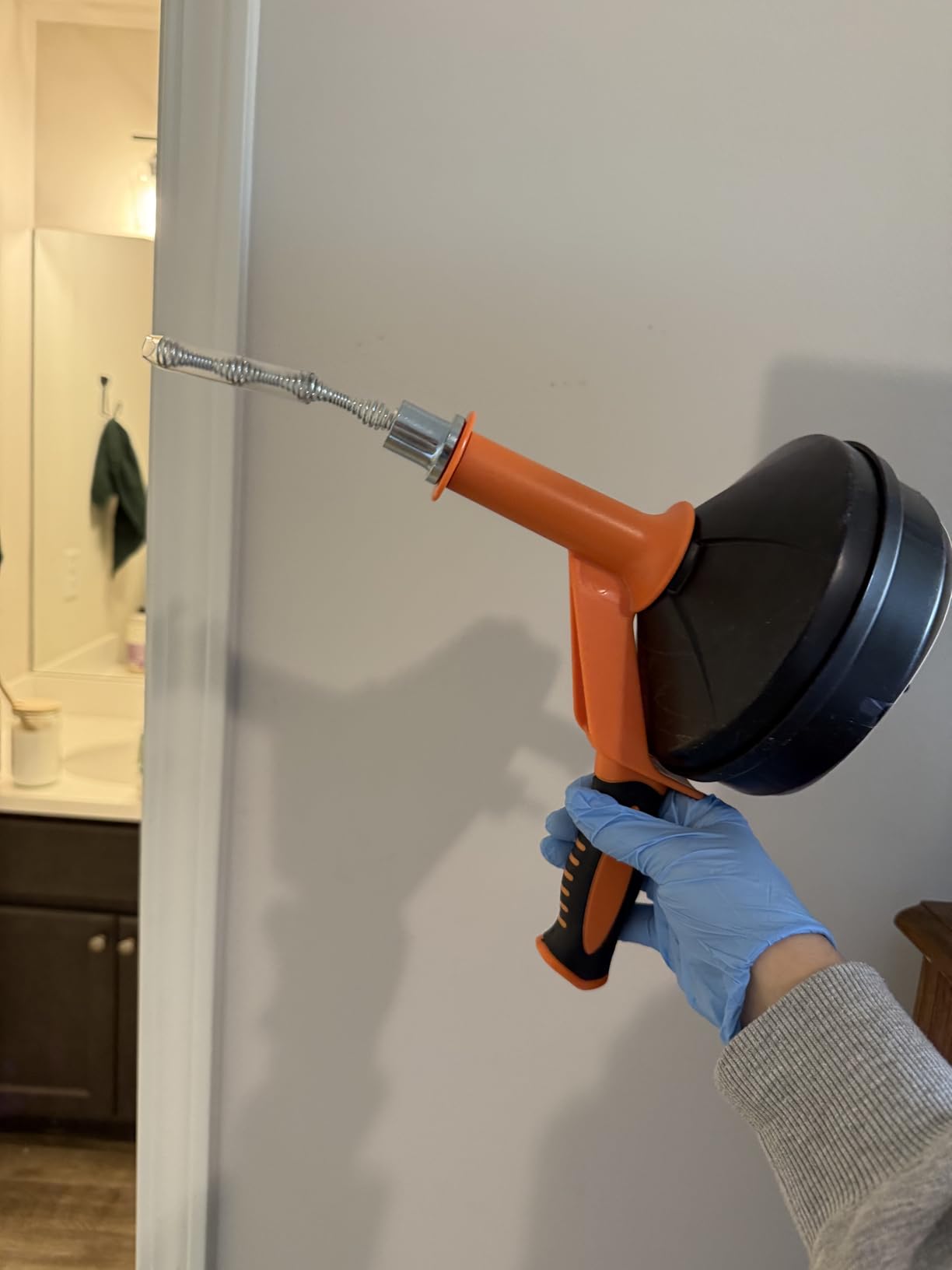 Drain Auger, Clog Remover with Drill Adapter, 25 Feet Flexible Plumbing Snake Use Manually or Powered for Kitchen, Bathroom and Shower Sink, Comes with Gloves (orange) customer photo 1