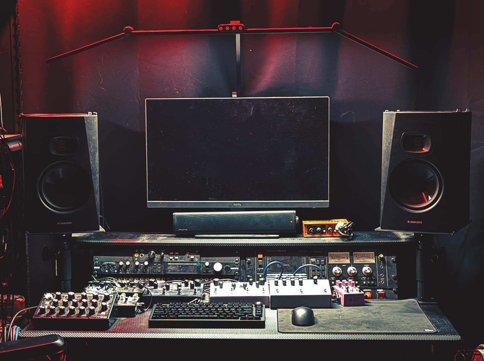 Acme Suitor Wooden Top Music Recording Studio Desk with Keyboard Tray in Black customer photo 1