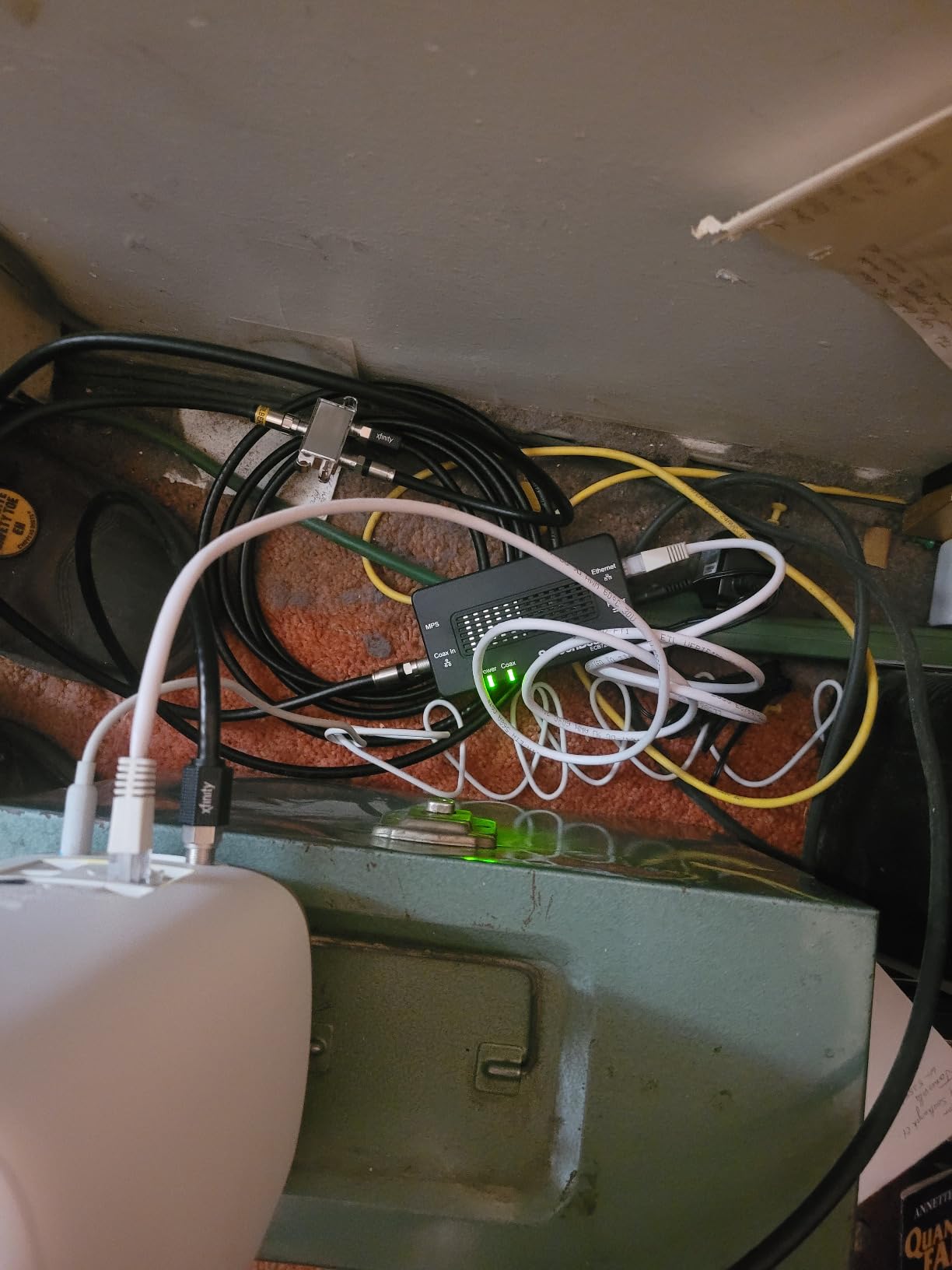 ScreenBeam MoCA 2.5 Network Adapter for Higher Speed Internet, Ethernet Over Coax - Starter Kit (Model: ECB6250K02) customer photo 1