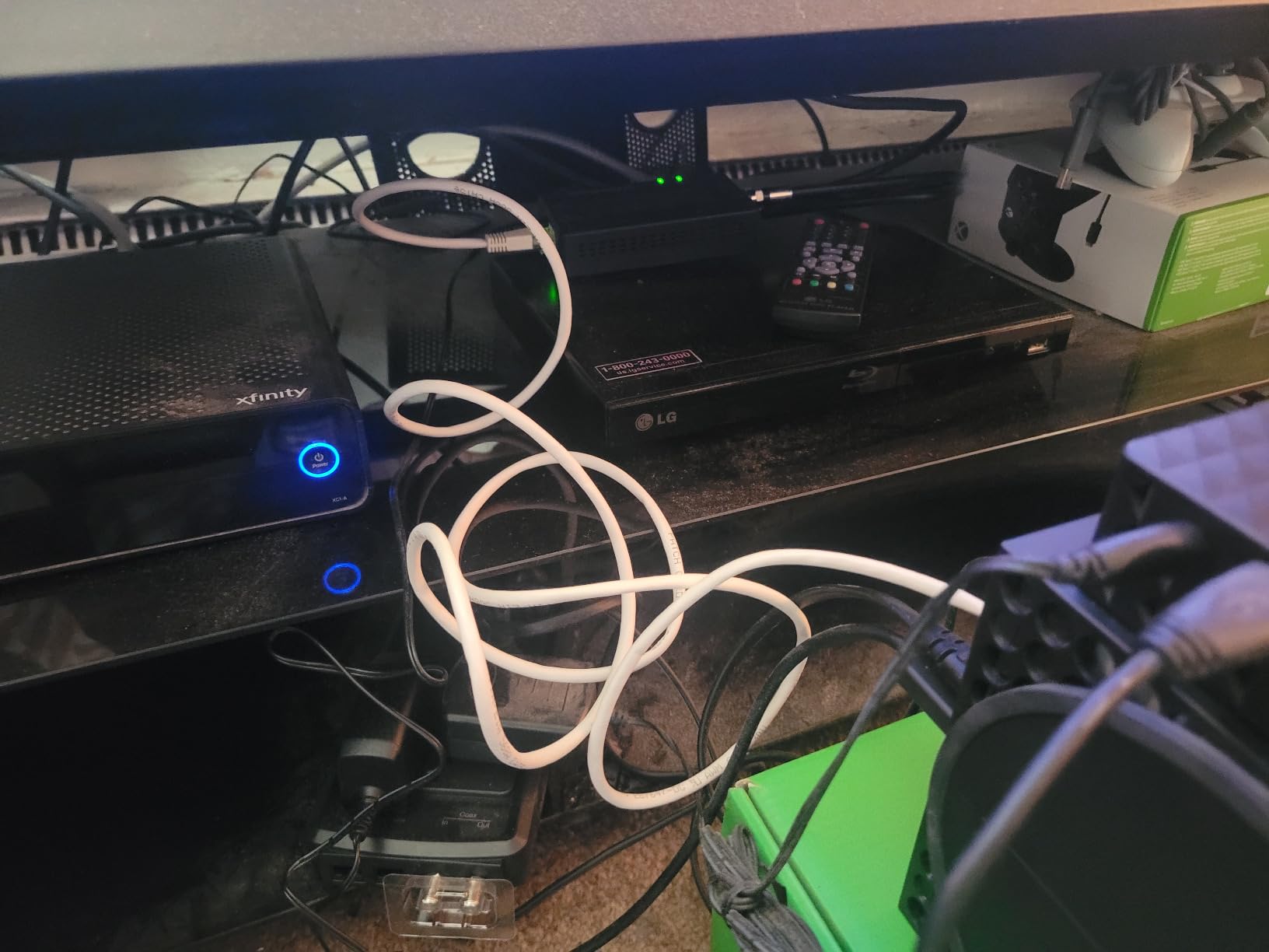 ScreenBeam MoCA 2.5 Network Adapter for Higher Speed Internet, Ethernet Over Coax - Starter Kit (Model: ECB6250K02) customer photo 2