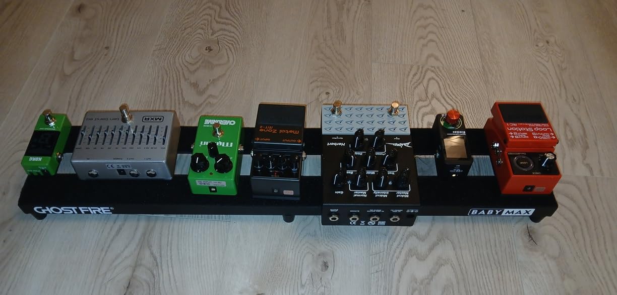 Ghost Fire Guitar Pedal Board Aluminum Alloy 4.4lb Effect Pedalboard 24