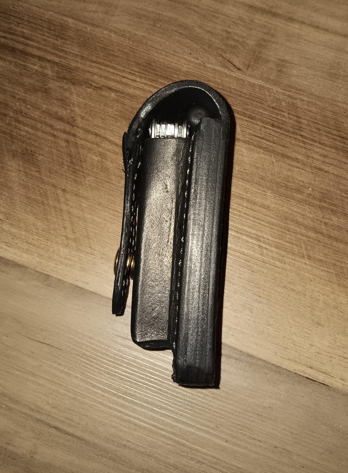 Honoson 6 Piece Leather Craft Tool Set - Includes 4 Edge Beveler, Cutting Knife, Skiving Knife, and Sandalwood Burnisher (1.5 Mm, 1.2 Mm, 1.0 Mm, 0.8 Mm) customer photo 2