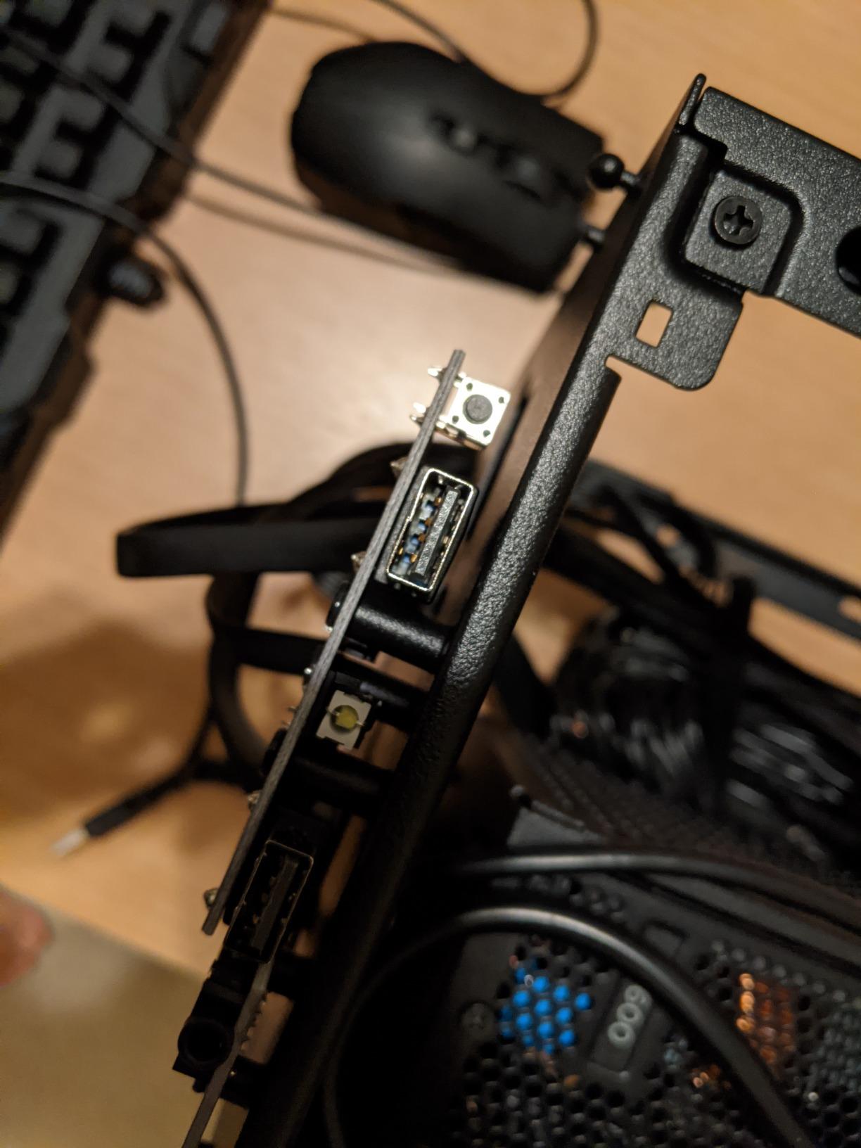 Cooler Master NR200 Mini-ITX PC Case customer photo 1