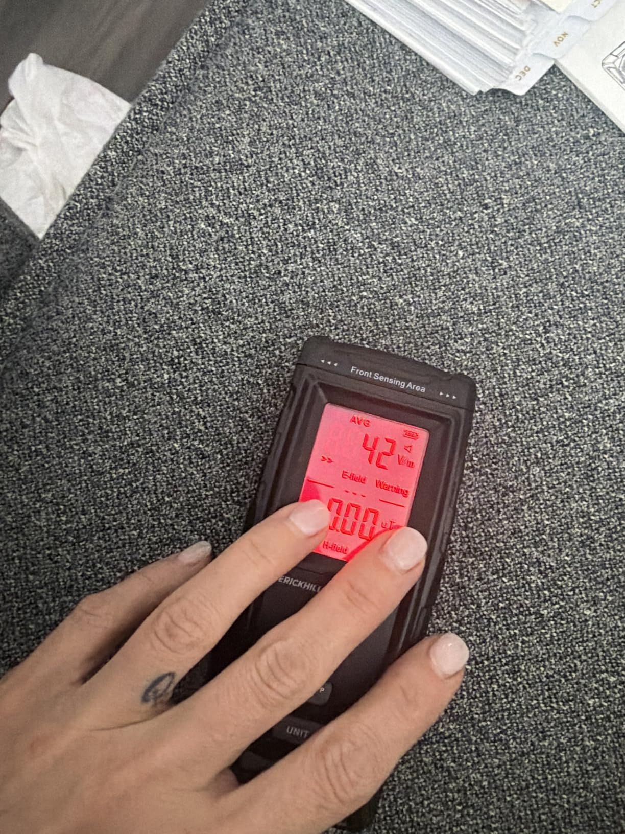 ERICKHILL EMF Meter, Detects Electric and Magnetic Fields, Handheld Digital EMF Detector with LCD Display, Sound-Light Alarm, Rechargeable Battery for Home, Office, and Appliances (Blue) customer photo 1