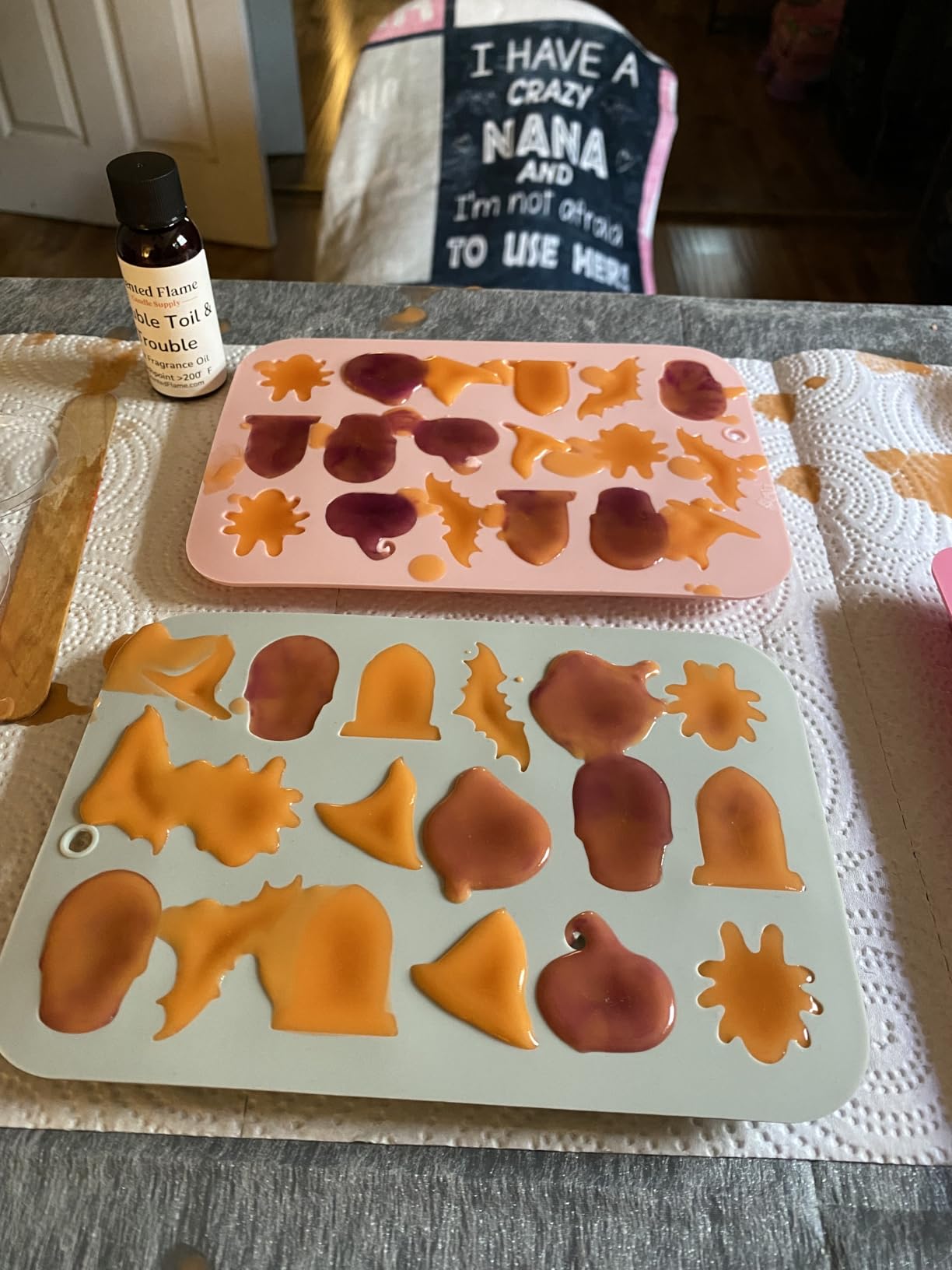 Candle Making Pouring Pot, 32oz Double Boiler Wax Melting Pot, 304 Stainless Steel Candle Making Pitcher with Heat-Resistant Handle and Dripless Pouring Spout Design customer photo 1