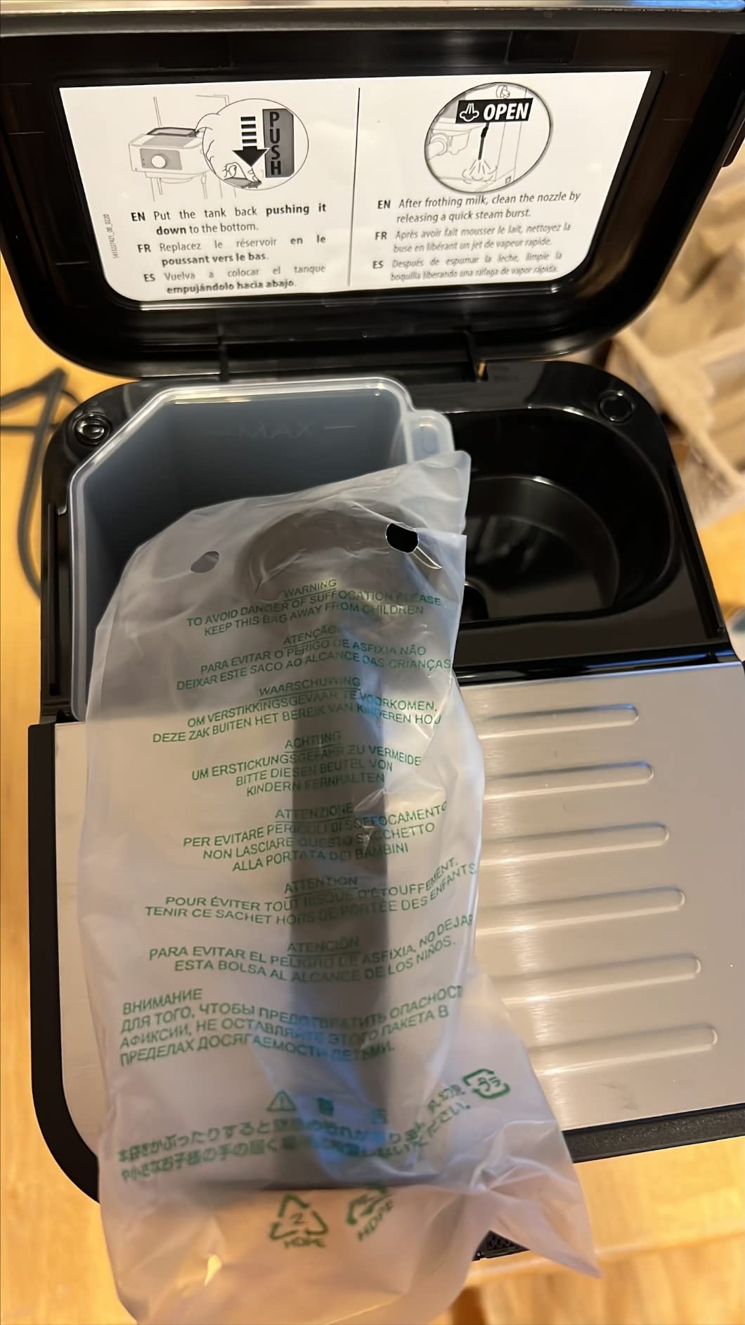 De'Longhi Stilosa Manual Espresso Machine, Compact Coffee Maker, 15 Bar Pump Pressure, Manual Milk Frother Steam Wand for Authentic Single & Double Espresso, Lattes & Cappuccinos, Tamper Included customer photo 1