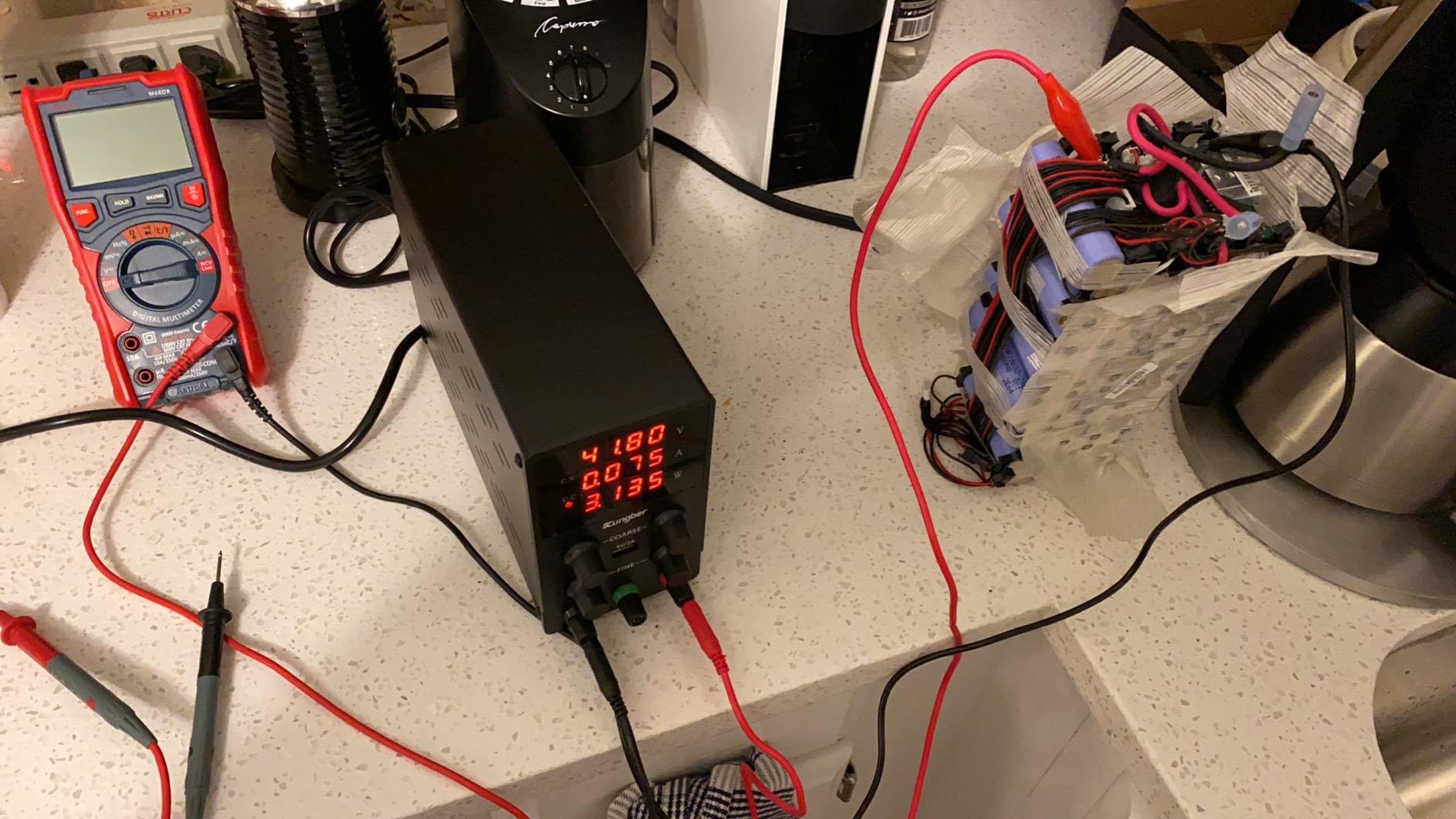 DC Power Supply Variable, 30V 10A Adjustable Switching Regulated DC Bench Power Supply with Intelligent Charging Mode, 18W USB Interface, Precision Encoder Knob (Black) customer photo 2