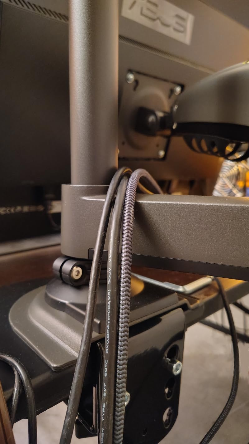 HUANUO Single Monitor Arm, Adjustable Desk Mount for 13-34 inch Screens, Holds 19.8lb, 22.44 inch Max Height, Full Motion Swivel Gaming Monitor Stand with VESA 75x75mm and 100x100mm Compatibility customer photo 1