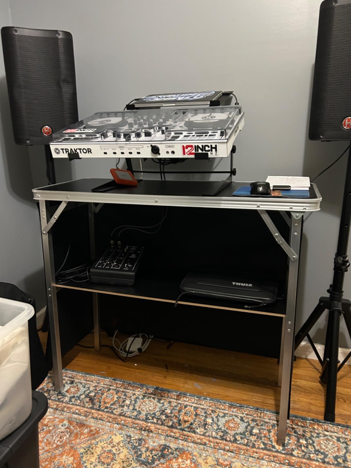 Headliner Covina Portable Dual DJ Controller Stand; Adjustable and Durable DJ Stand for Controller and Laptop; Perfect for your DJ Rig at Home, in the Club or on the Road (HL20003) customer photo 1