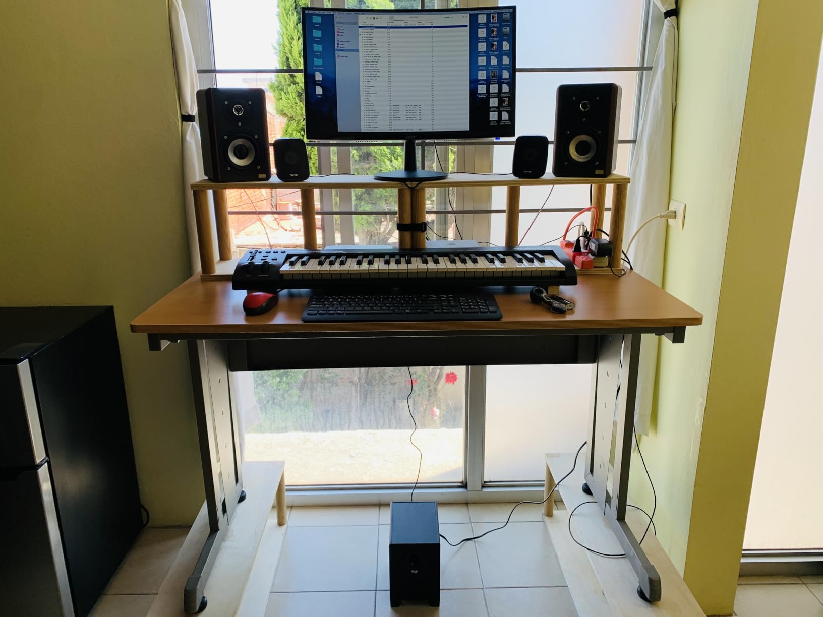 M-AUDIO Keystation 88 MK3 88 Key Semi Weighted MIDI Keyboard Controller for Complete Command of Virtual Synthesizers and DAW parameters customer photo 1