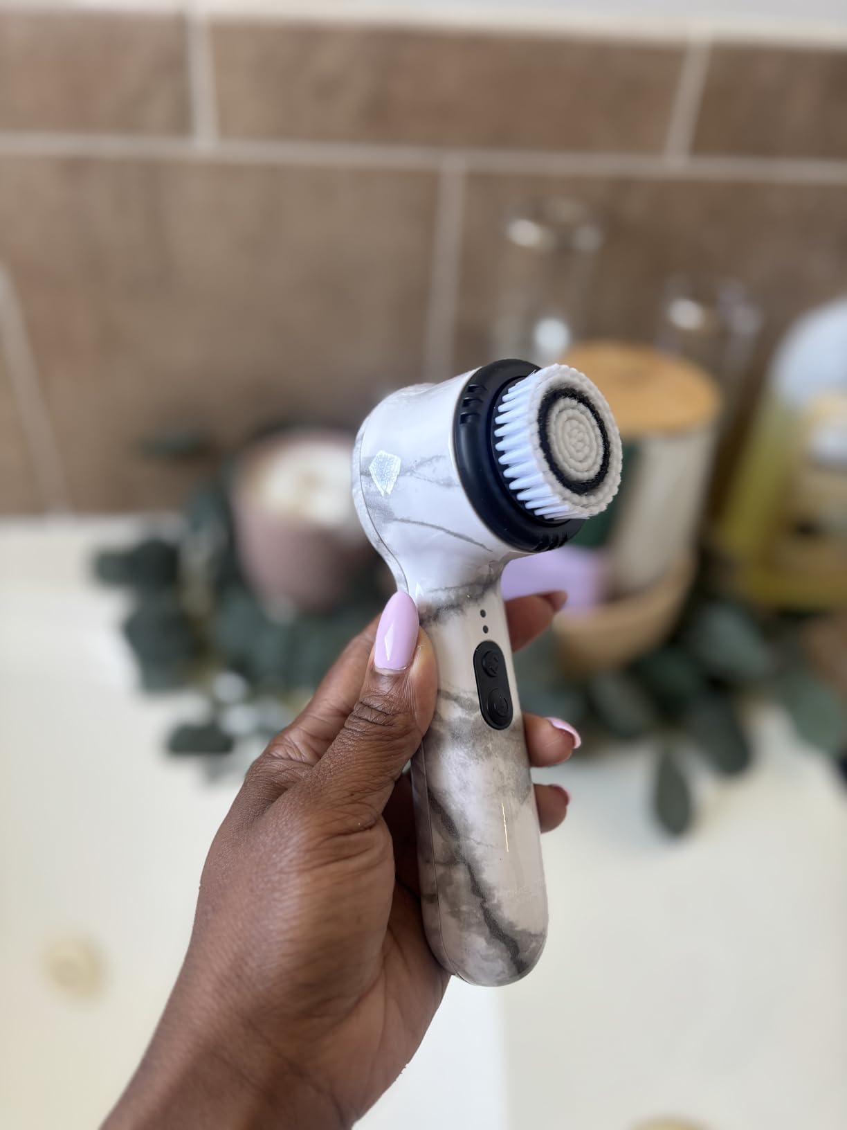 Michael Todd Beauty Soniclear Allure 2024 Best of Beauty Winner Facial Cleansing + Exfoliation Brush System with Antimicrobial Protected Bristles, 4 speeds, Serum Infusion Head + Travel Case customer photo 2