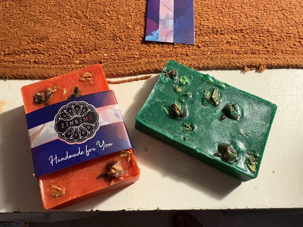 Soap Making Kit for Adults, Make Your Own Soap with Melt & Pour diy gentle soap supplies; 6 Essential Oils, Silicone Soap Mold, Spoon, Dried Flowers, 1.5lbs. Goats Milk Soap Base, 4 Colors, 9 Labels customer photo 2