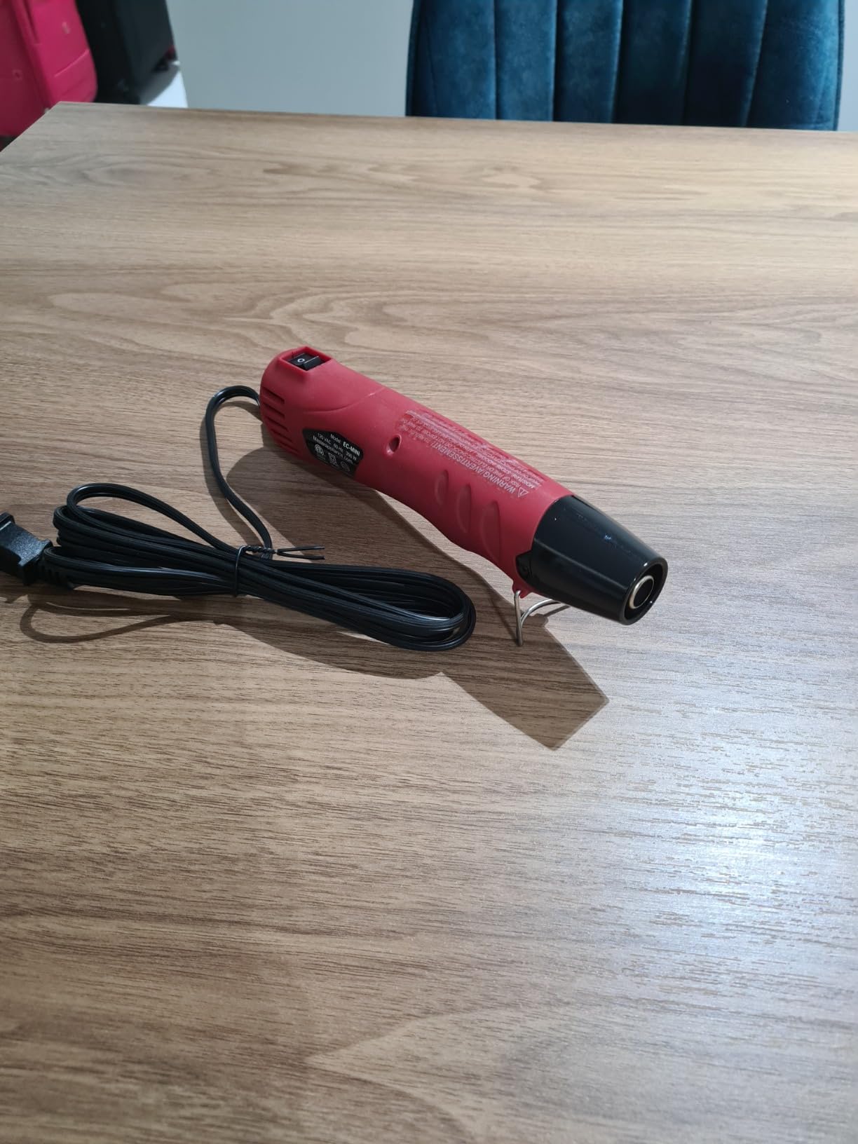 Master Appliance EC-MINI Heat Gun for Crafts, Shrink Wrap, Heat Shrink Tubing, Wire Connectors, Electrical Connectors, Epoxy Resin, Candle Making Heatgun, Embossing Hot Air Gun w/Heat Shrink Reflector customer photo 1