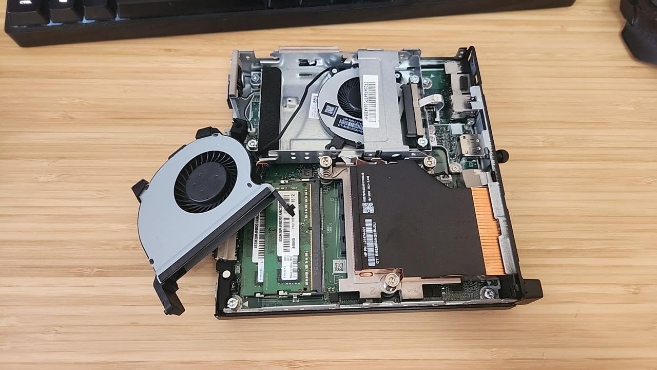 HP EliteDesk 705 G4 Mini Desktop Computer: AMD Quad-Core Ryzen 5 Pro 2400GE up to 3.8GHz, 8GB DDR4 RAM, 256GB SSD, Windows 11 Pro (Renewed) customer photo 1