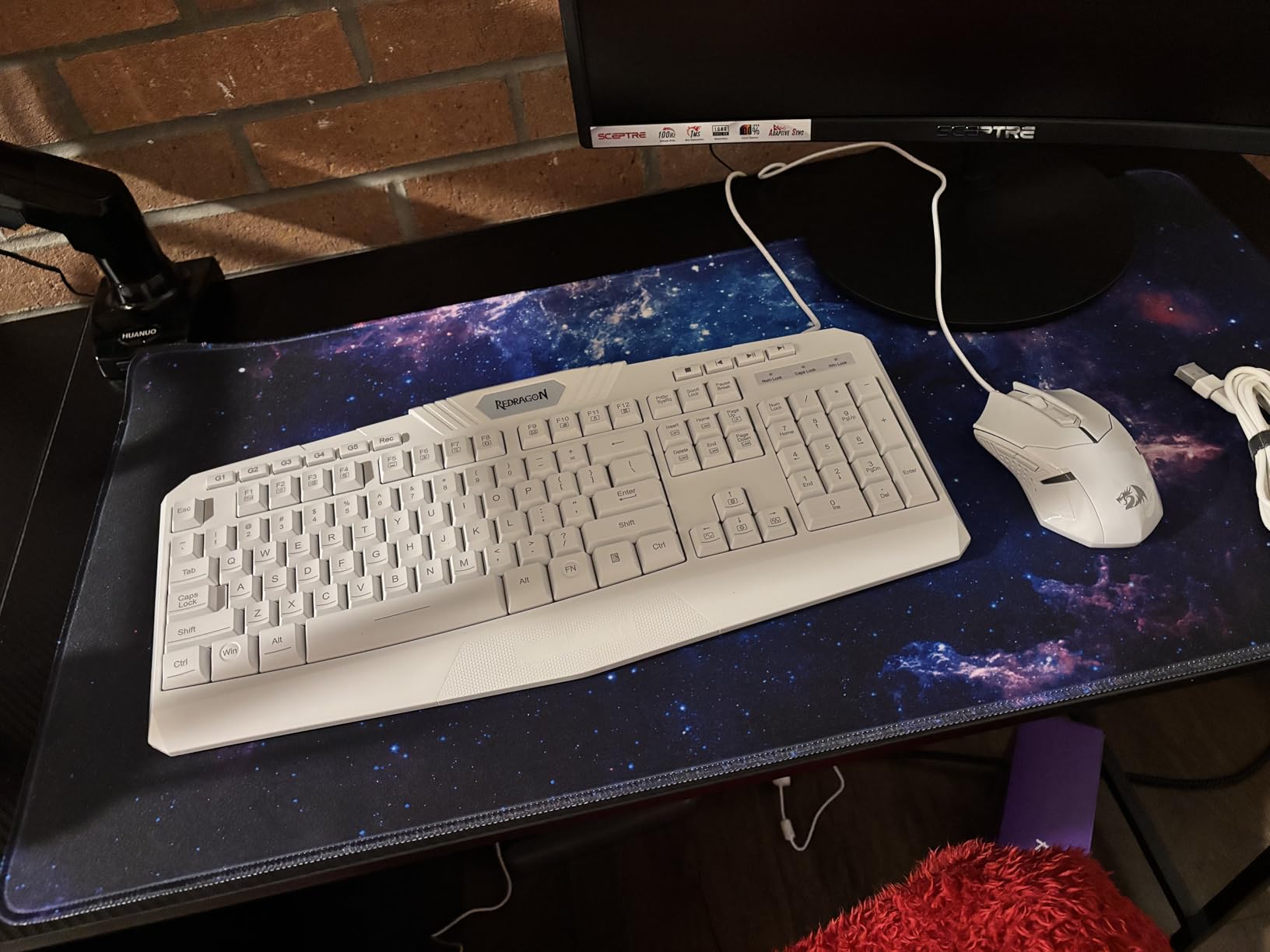 Canjoy Gaming Mouse Pad, 31.5x15.7inch Large Extended Mousepad Big Computer Desk Mat for Keyboard and Mouse Full Desk Mouse Mat with Non-Slip & Rubber Base customer photo 2