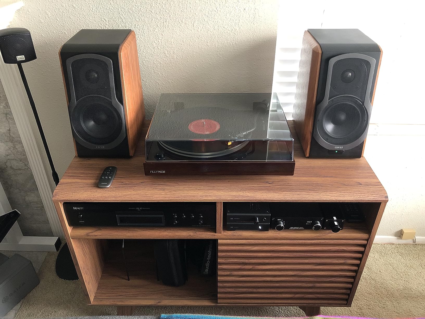 Modway Render Mid-Century Modern Vinyl Record Storage Display Cabinet, 37 Inch, Walnut customer photo 1