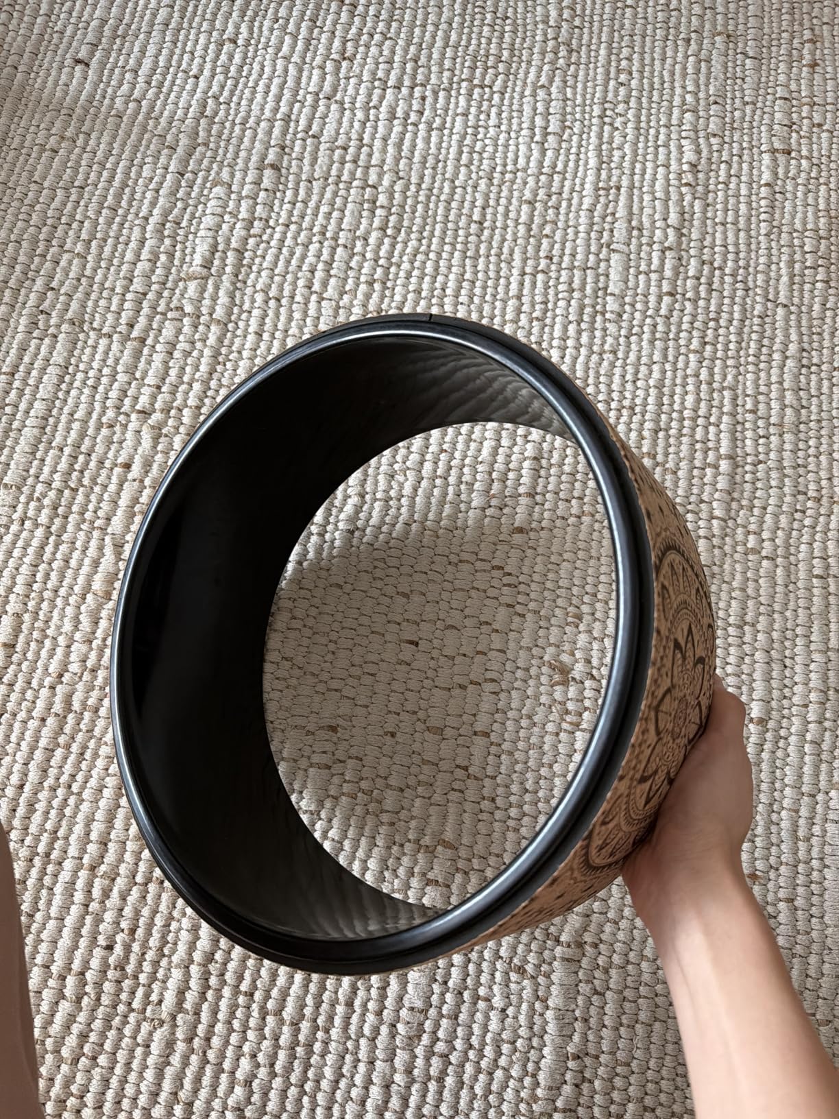 Navaris Cork Yoga Wheel - Prop for Stretching, Flexibility, Back Bends - Helps Deepen Poses and Stretch Back, Shoulders, Chest - 13