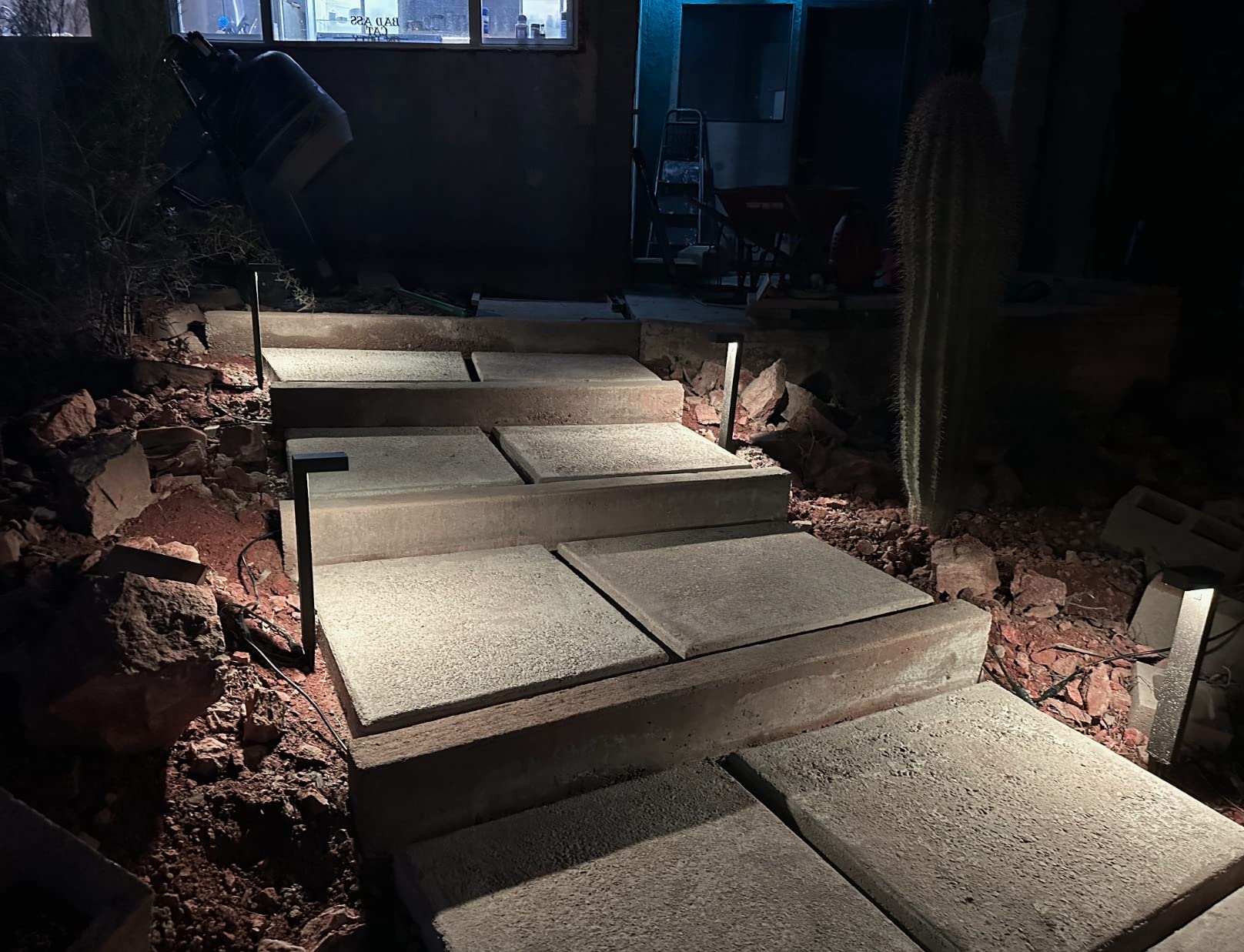 Atomi Smart WiFi LED Pathway Lights- 4-Pack Starter Kit, 800 Lumens, Tunable, Dimmable, Link up to 40 Lights, IP65-Rated, White and RGB 2500K-9000K, App Control, Works with Alexa and Google Assistant customer photo 1