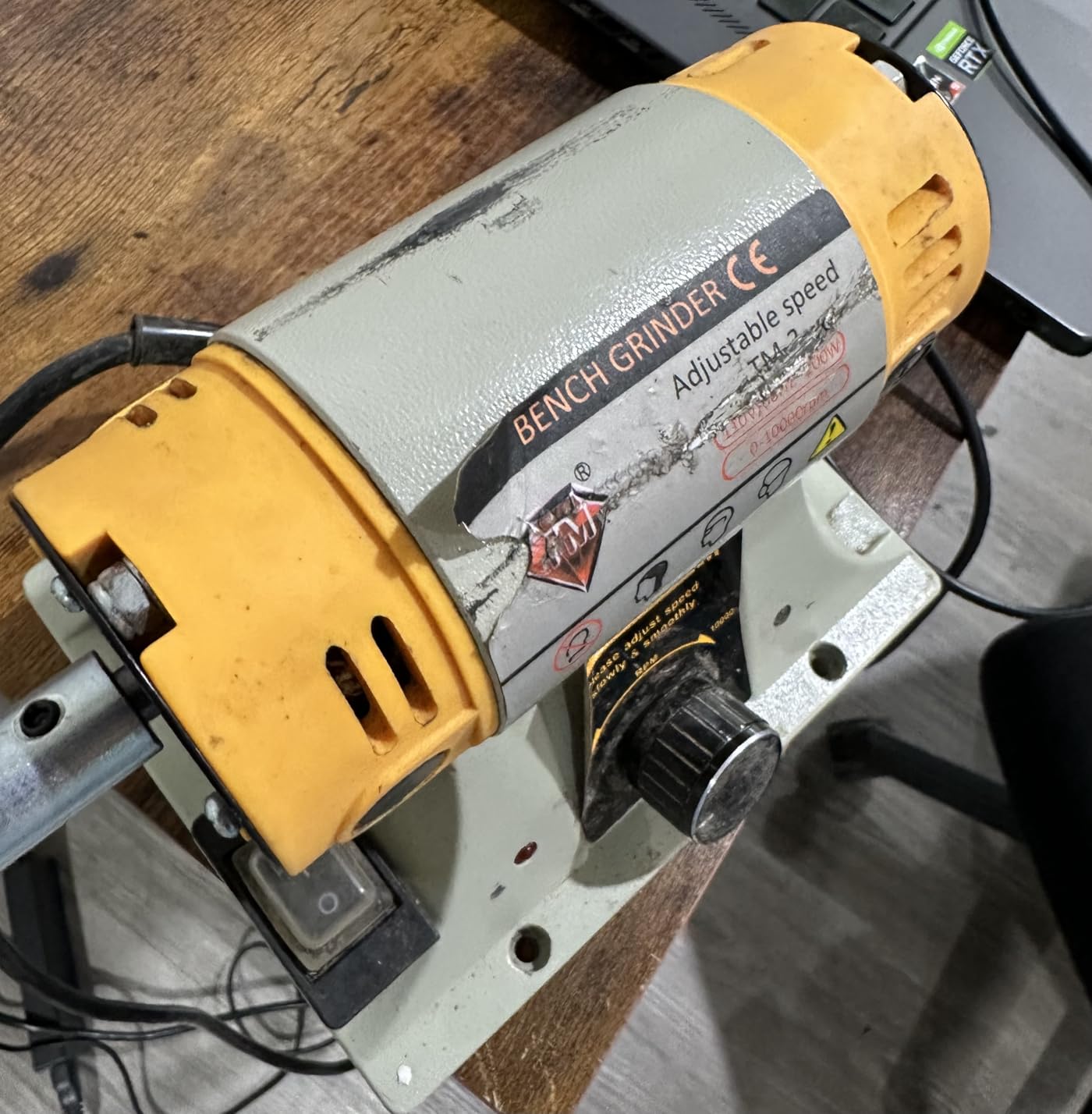 Adjustable Speed Polishing Machine, Multi-Function Bench Lathe Polisher, Bench Grinder, Polishing Machine Used For Jewelry Making, Woodcrafting, Dental, Manual DIY. customer photo 2