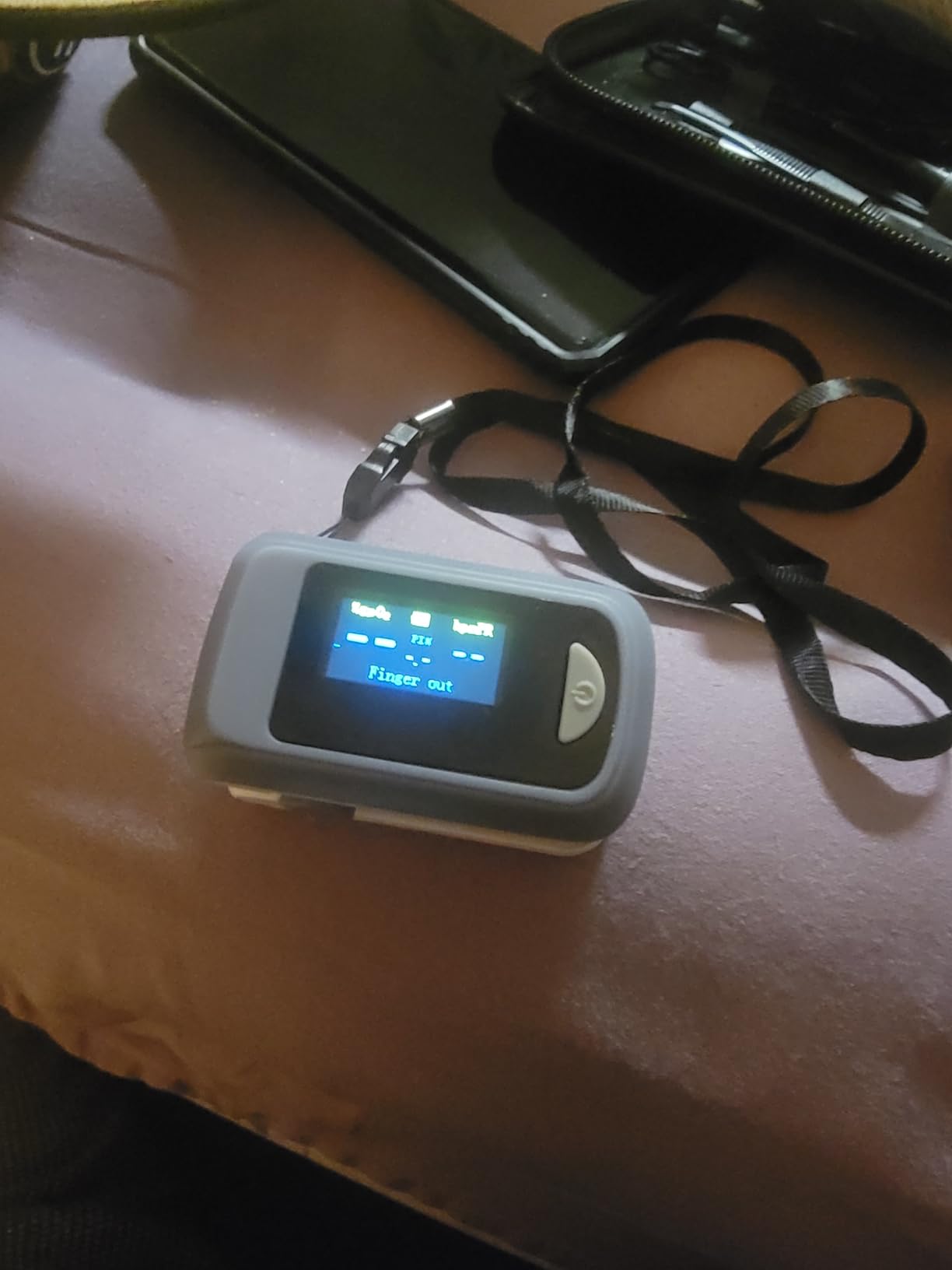 Fingertip Pulse Oximeter Blood Oxygen Saturation Monitor Pulse Ox, Heart Rate and Fast Spo2 Reading Oxygen Meter with OLED Screen Included Lanyard and 2 X AAA Batteries customer photo 1