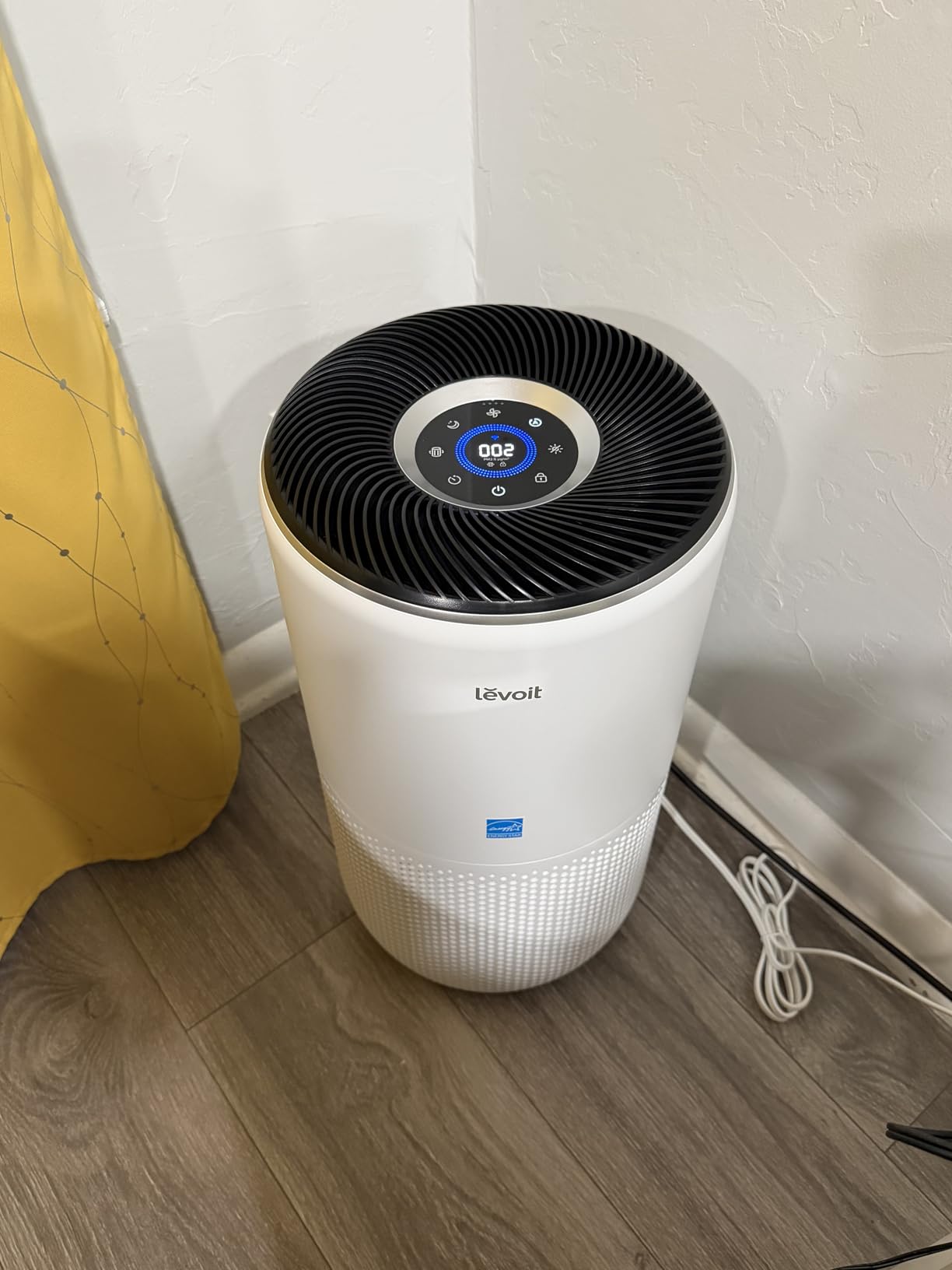 LEVOIT Air Purifiers for Home Large Room Up to 1733 Ft² With HEPA Sleep Mode, AHAM VERIFIDE, Auto Mode, Air Quality Monitor, Smart WiFi, 3-in-1 Filter For Pet Allergy, Smoke, Dust, Core 400S-P, White customer photo 2