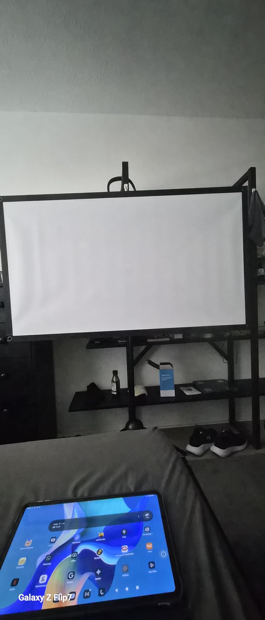 Portable Projector Screen with Stand, Outdoor Movie Screen, 80 Inch 16:9, Light-Weight, Mobile and Compact, Easy Setup and Carrying, Projection Screen with 1.2 Gain Glass Fiber, Idea for Home Cinema. customer photo 1